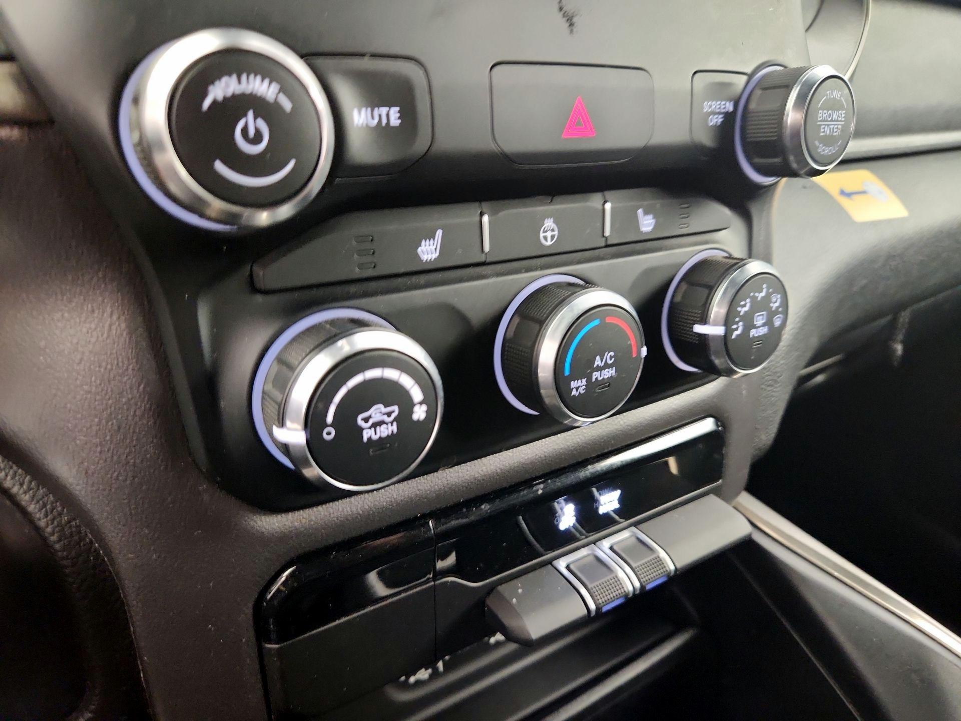 Thumbnail: 2020 RAM 1500 - 16