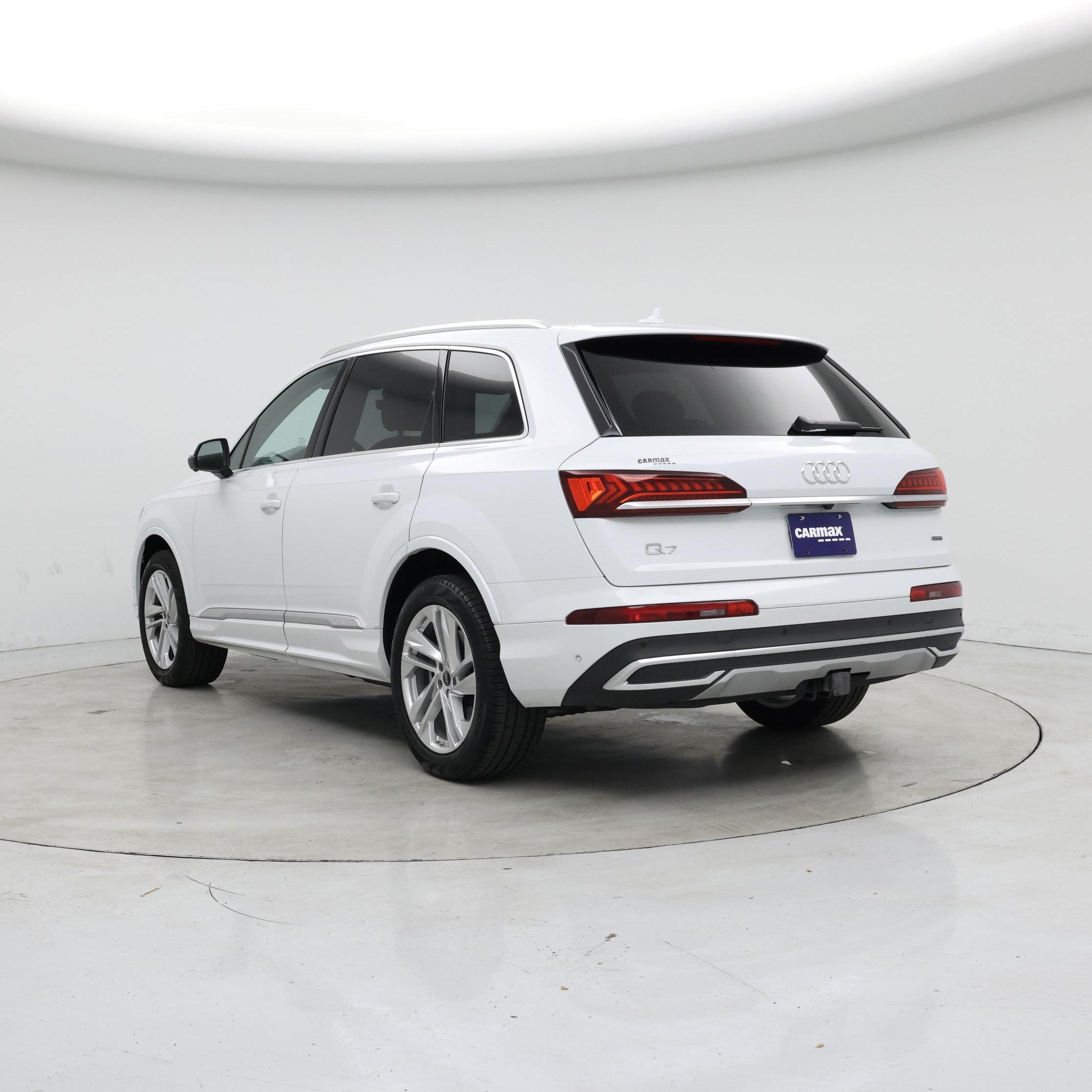 Thumbnail: 2023 Audi Q7 - 2