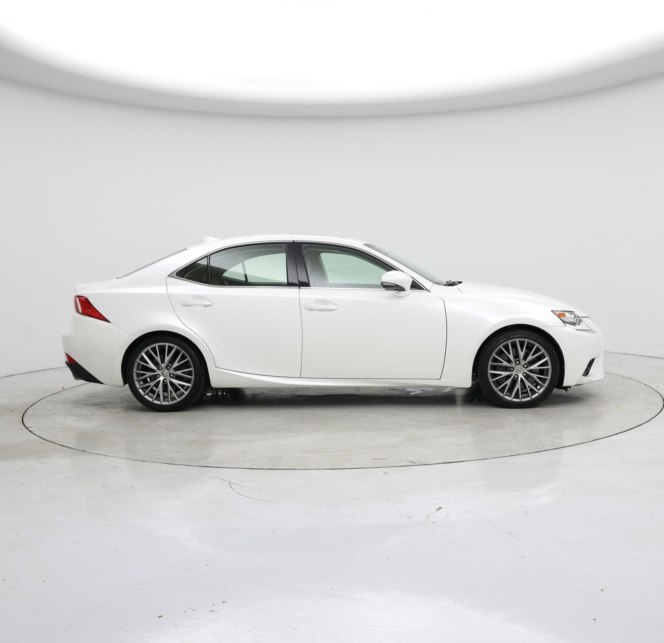 Thumbnail: 2016 Lexus IS - 7