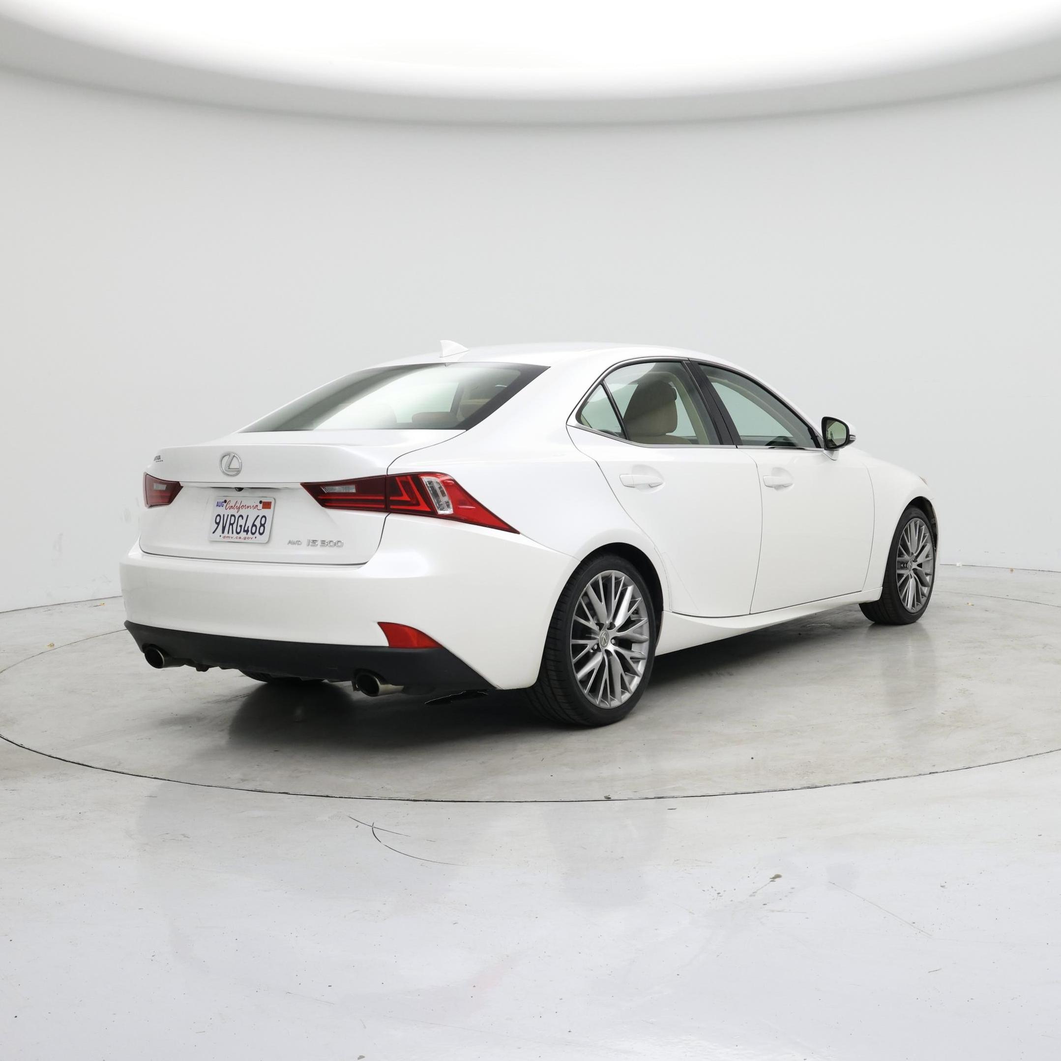 Thumbnail: 2016 Lexus IS - 8