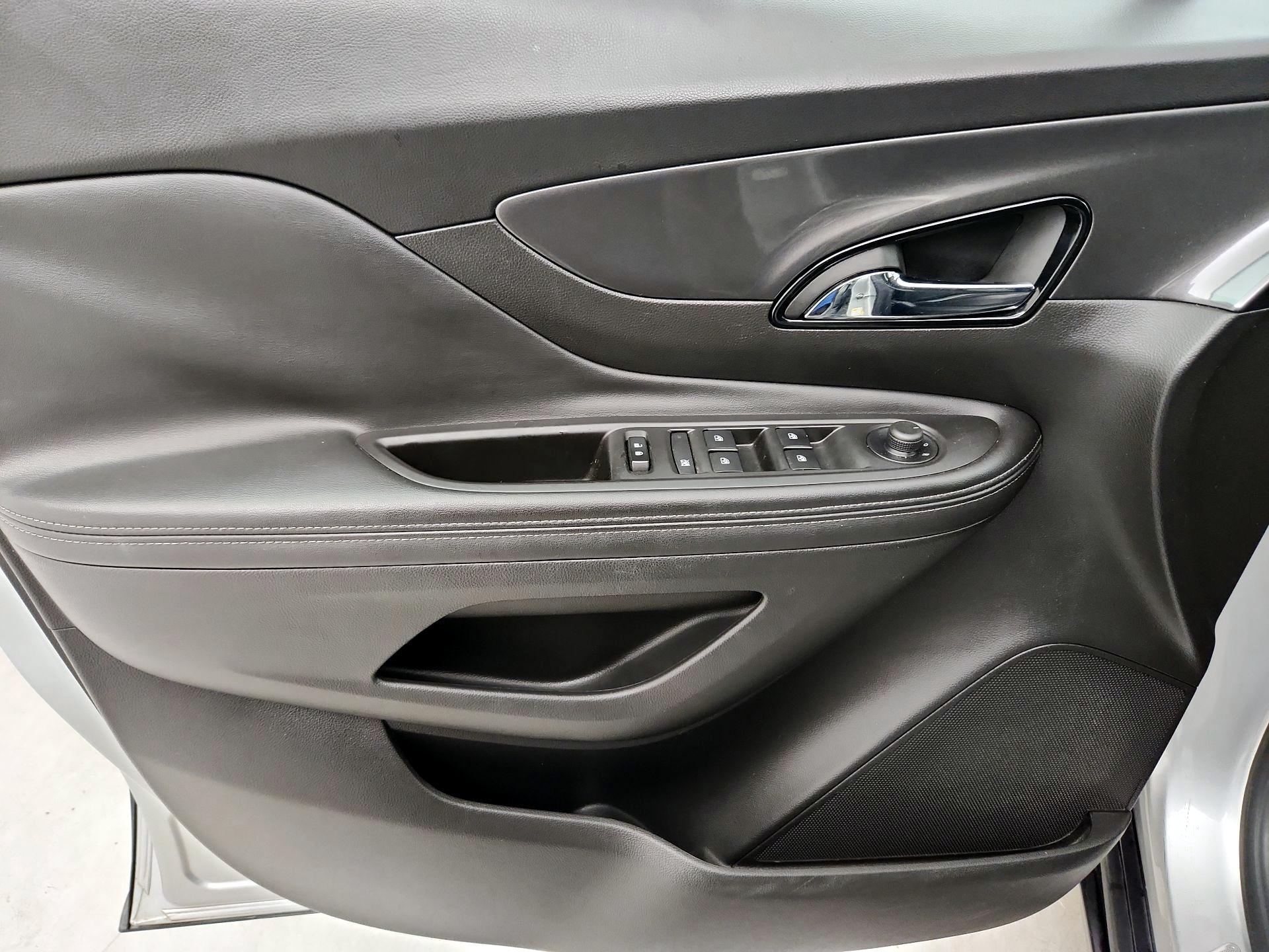 Thumbnail: 2018 Buick Encore - 12