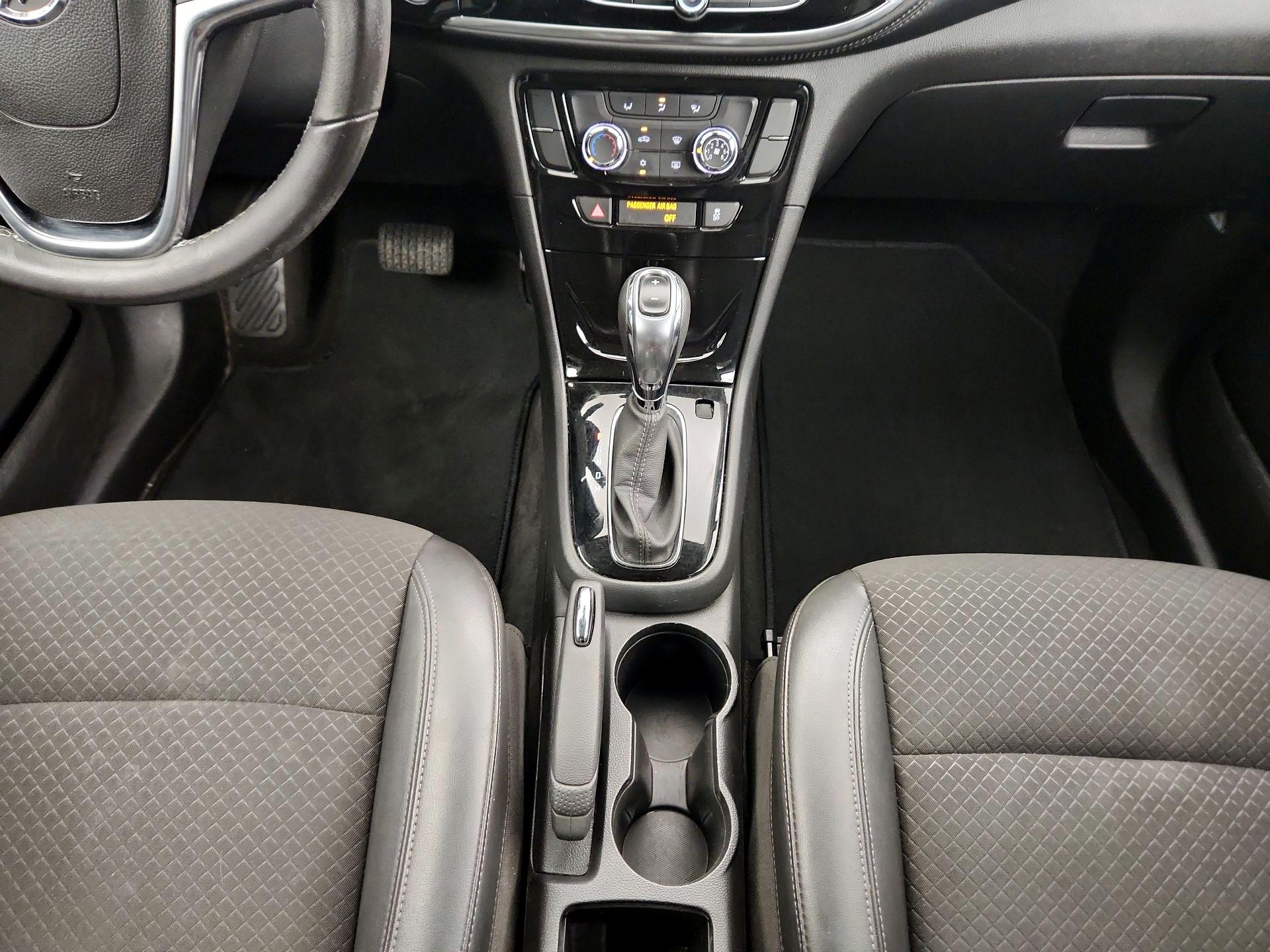 Thumbnail: 2018 Buick Encore - 17