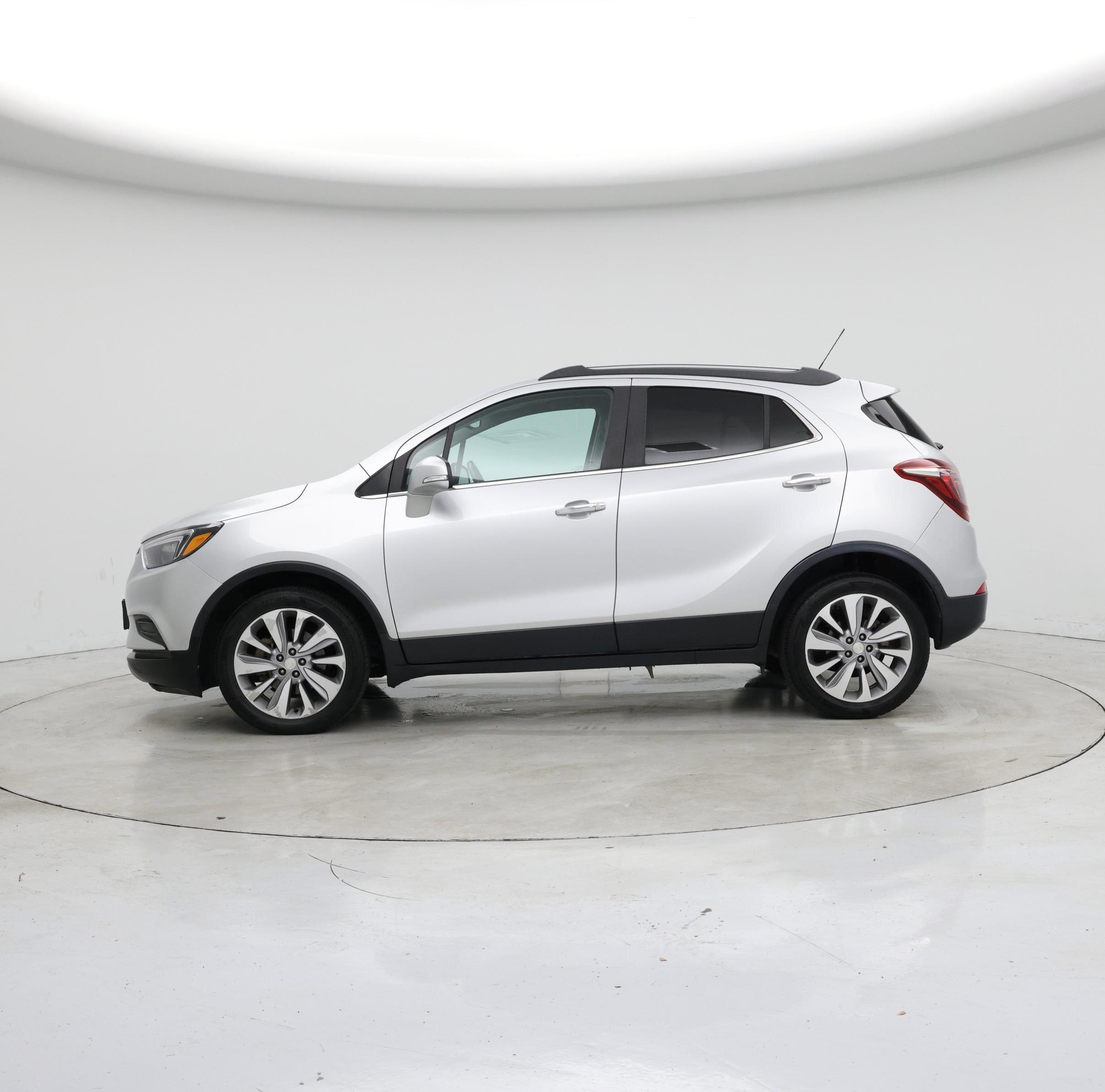 Thumbnail: 2018 Buick Encore - 3