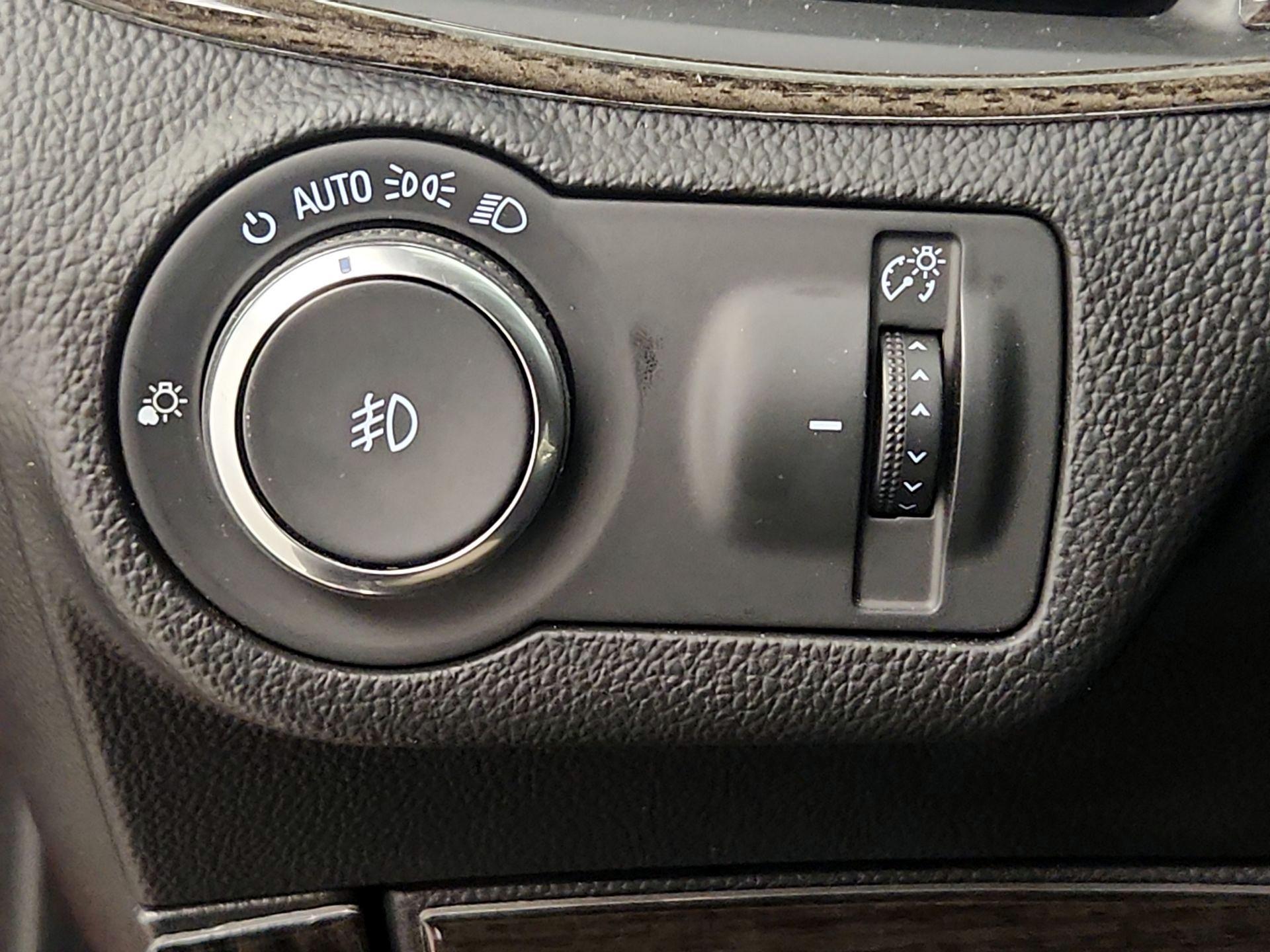 Thumbnail: 2017 Buick Envision - 13