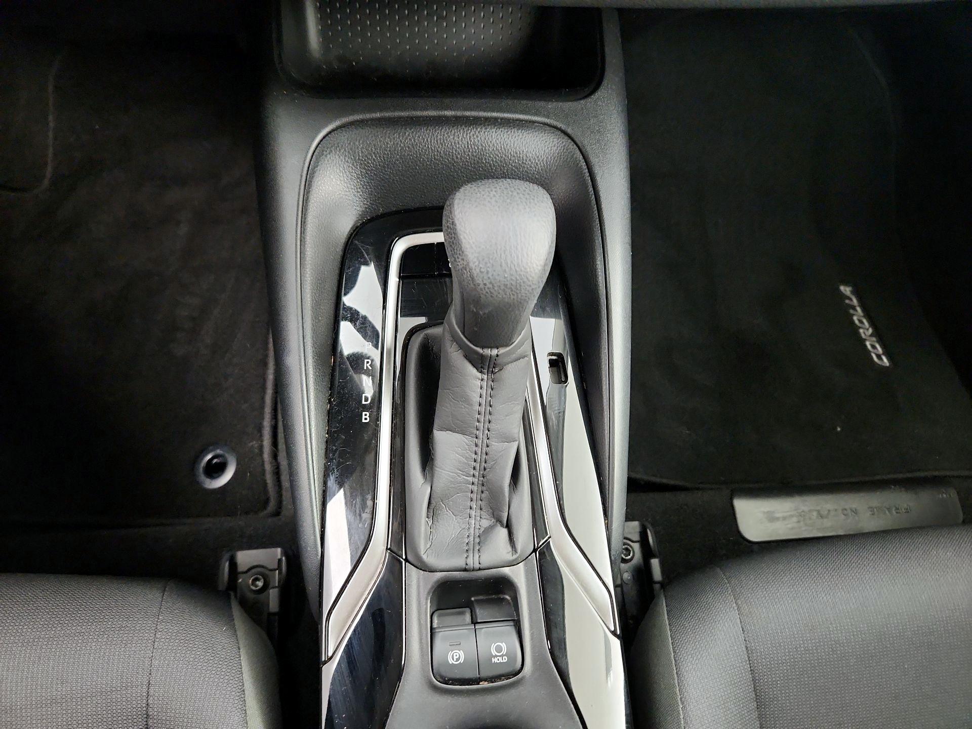 Thumbnail: 2021 Toyota Corolla - 17