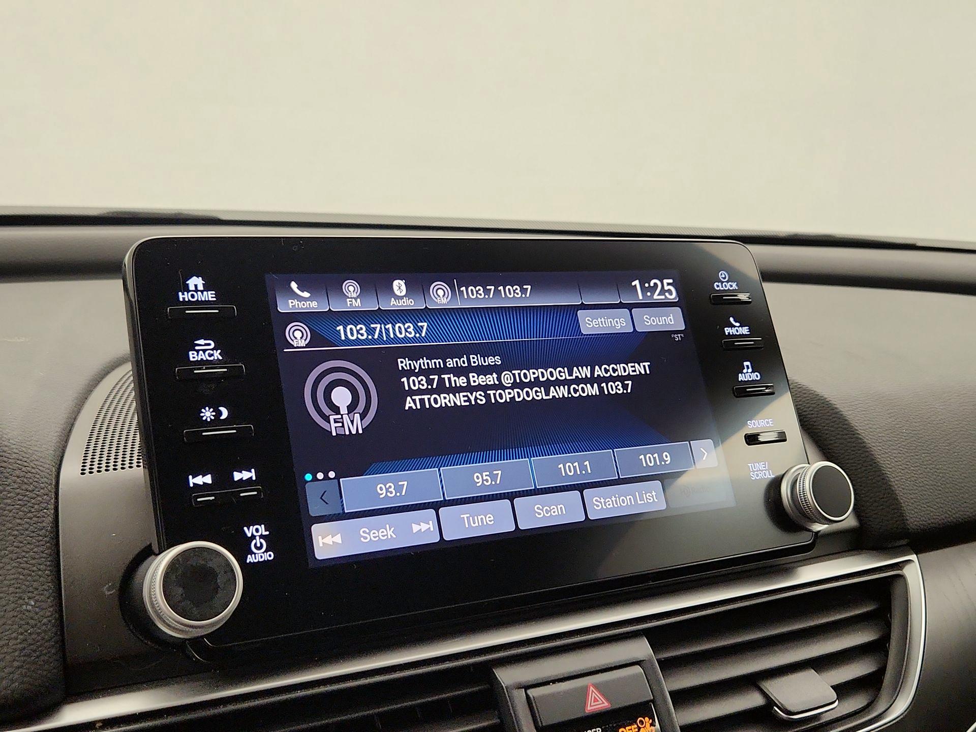 Thumbnail: 2018 Honda Accord - 15