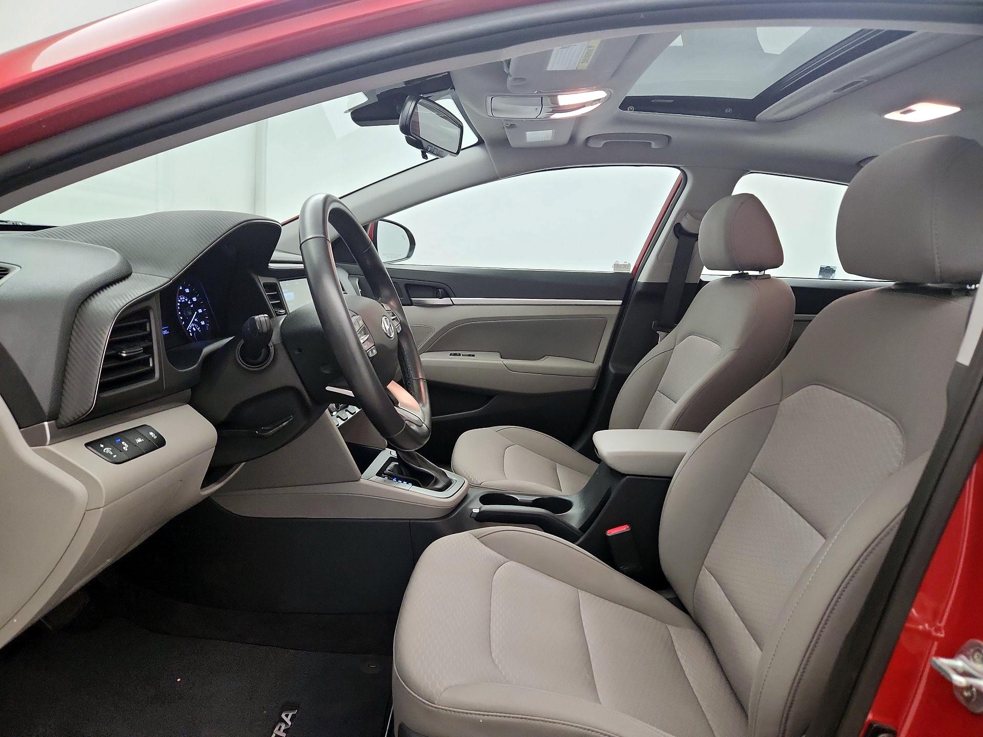 Thumbnail: 2020 Hyundai Elantra - 11