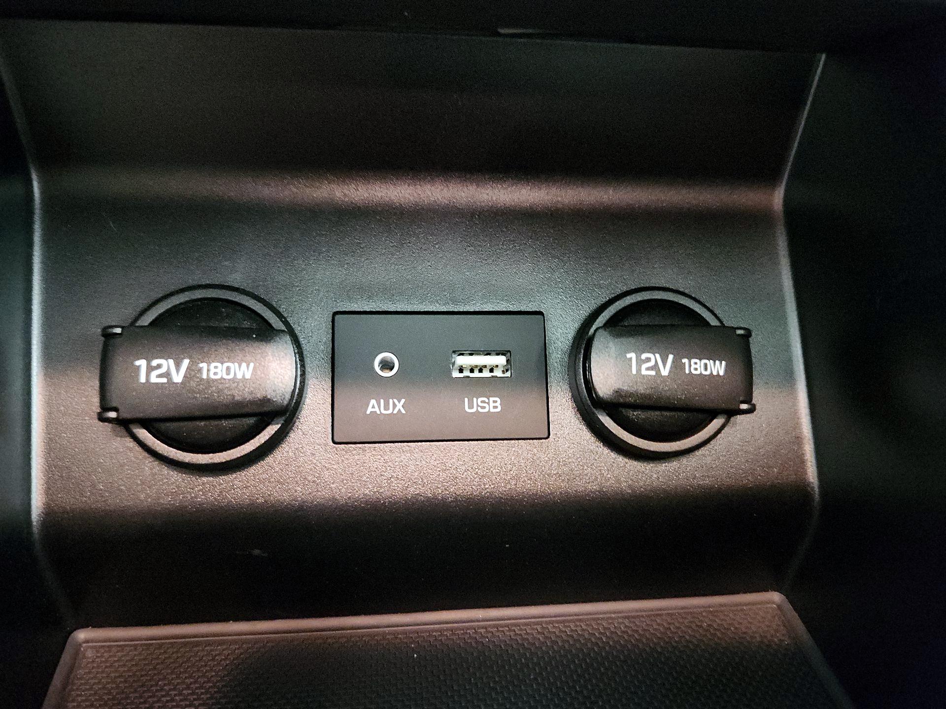 Thumbnail: 2020 Hyundai Elantra - 18