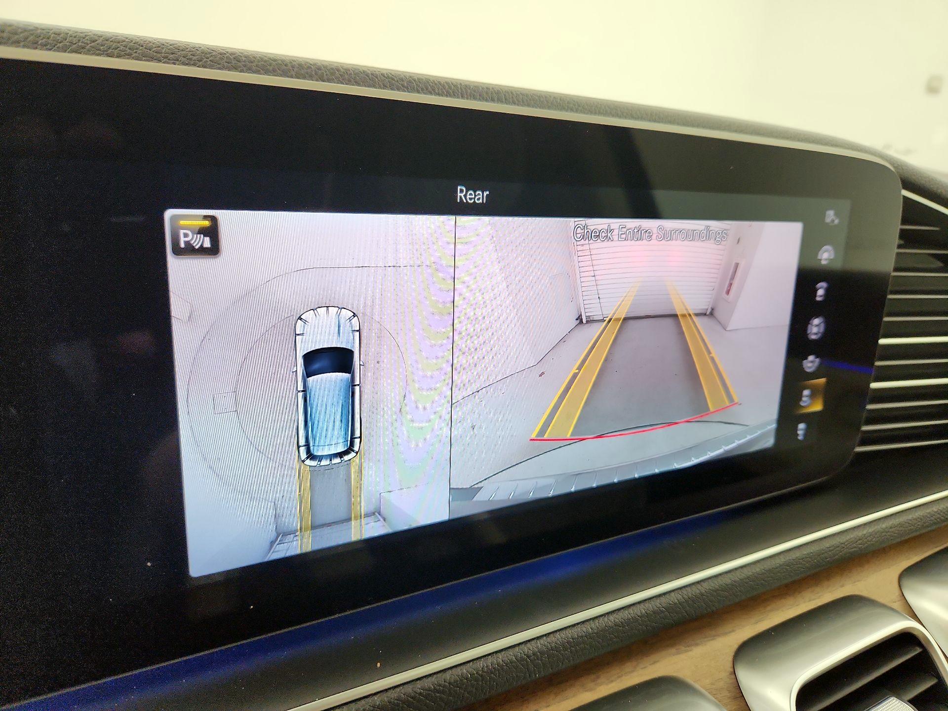 Thumbnail: 2023 Mercedes-Benz GLE - 14