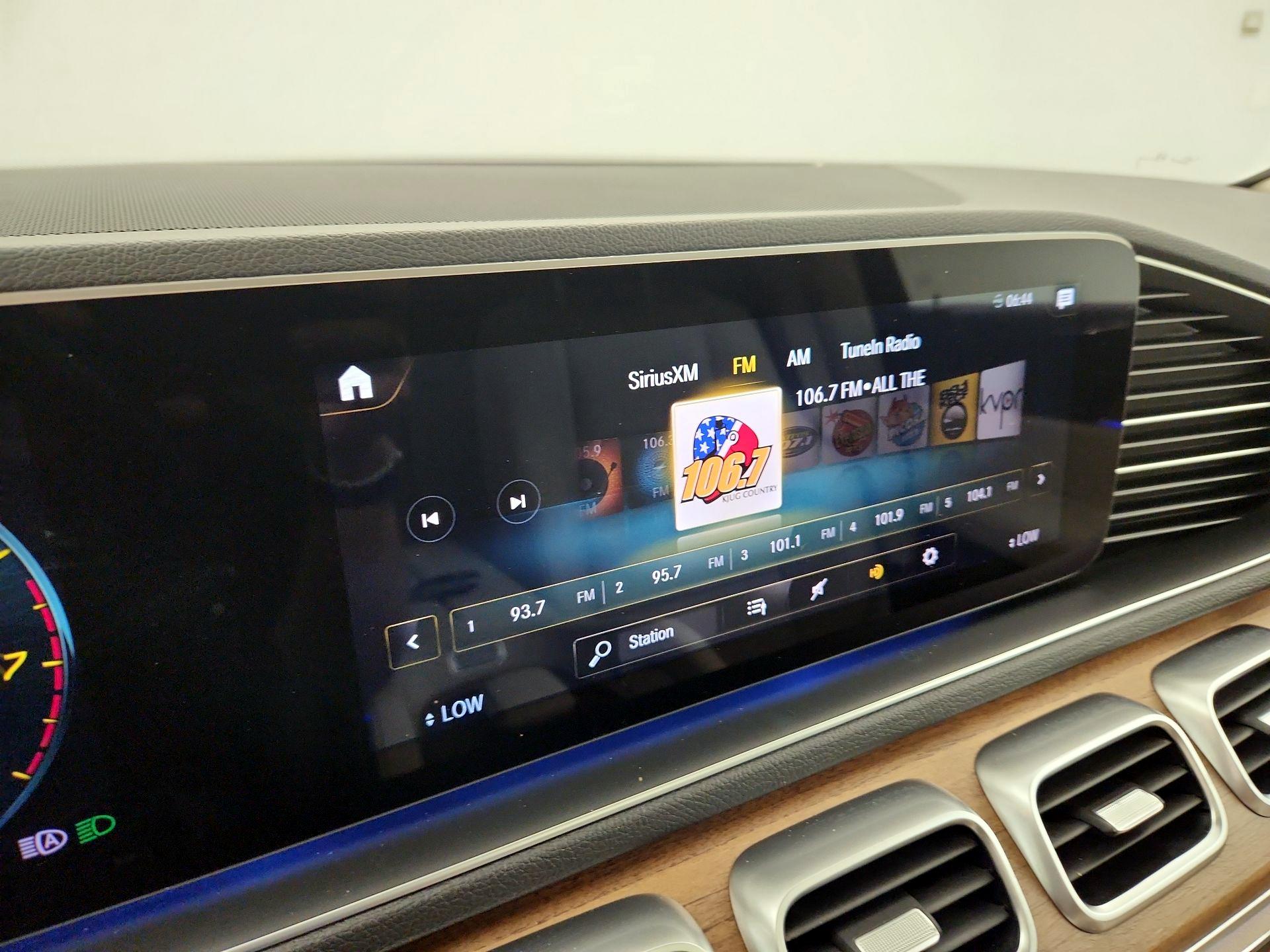 Thumbnail: 2023 Mercedes-Benz GLE - 15