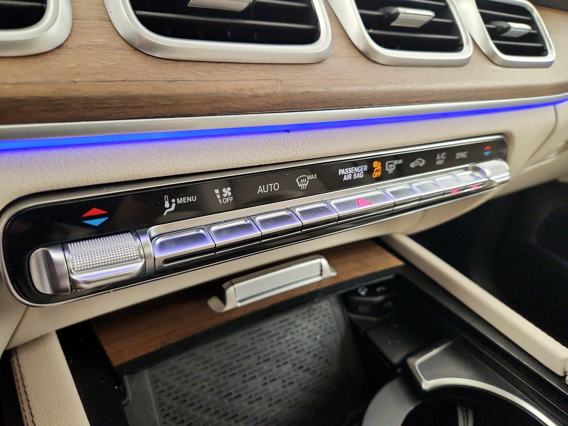 Thumbnail: 2023 Mercedes-Benz GLE - 16