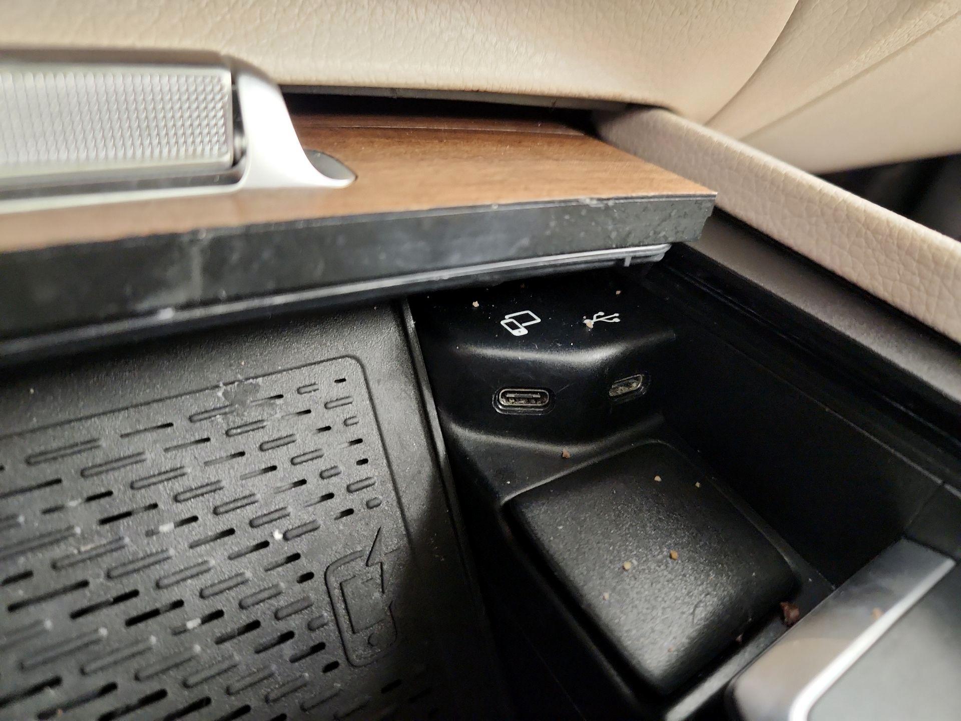 Thumbnail: 2023 Mercedes-Benz GLE - 18