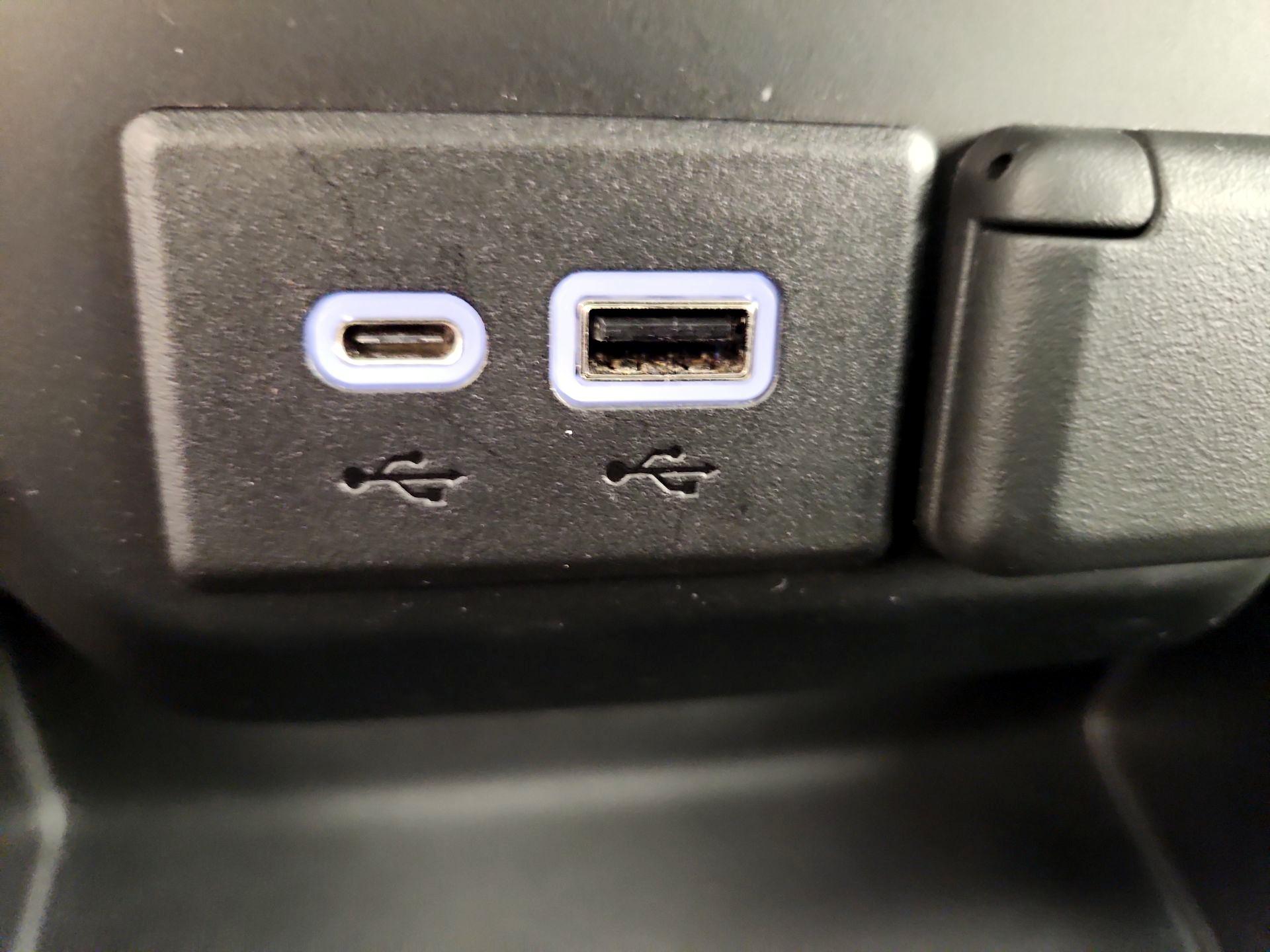 Thumbnail: 2021 GMC Sierra 1500 - 18