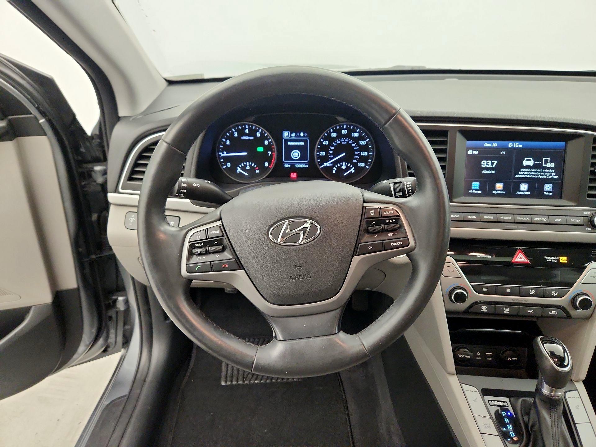 Thumbnail: 2018 Hyundai Elantra - 10