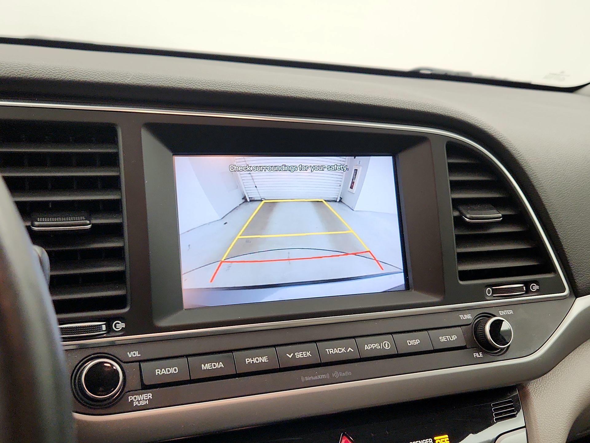 Thumbnail: 2018 Hyundai Elantra - 14