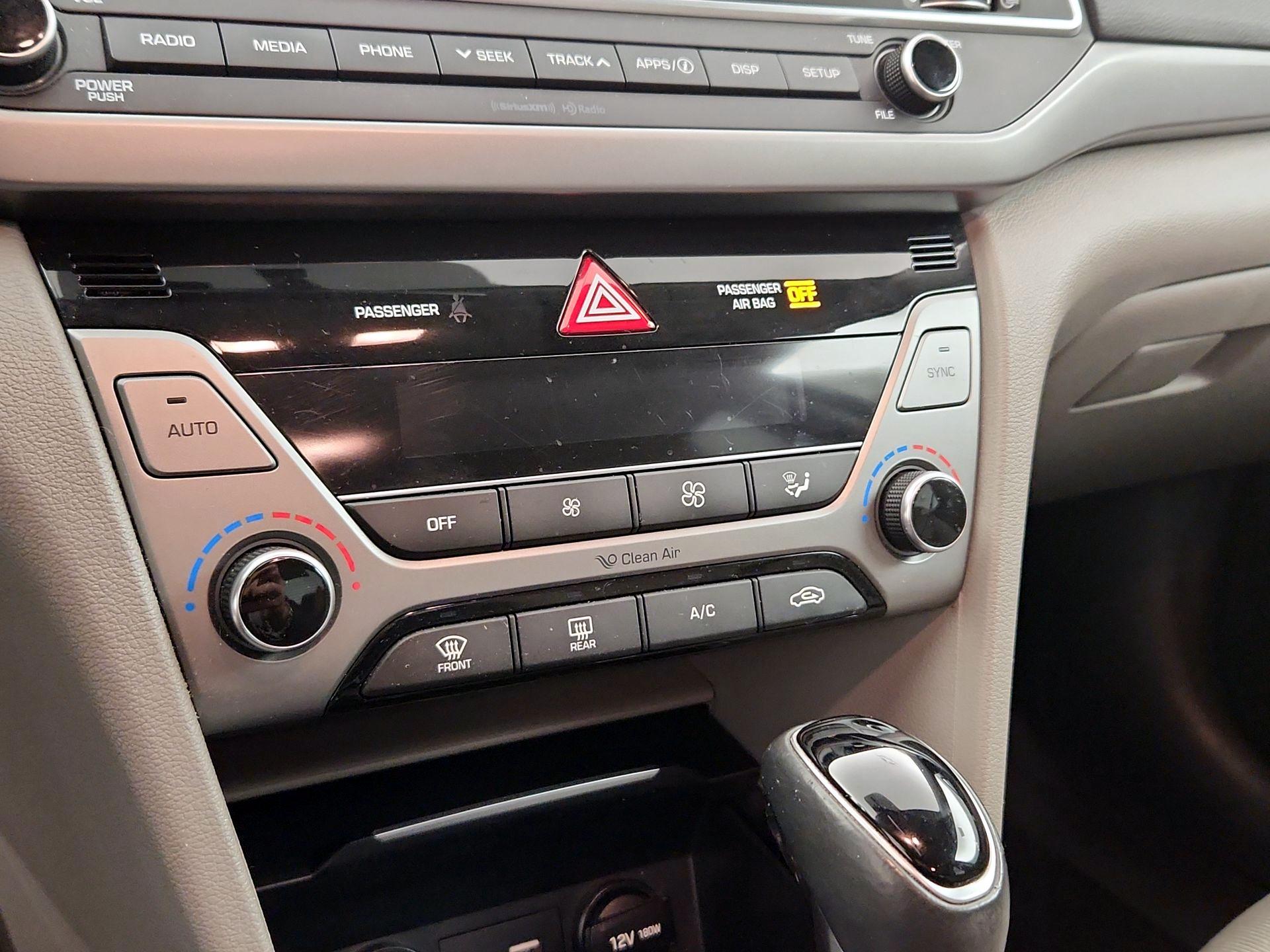 Thumbnail: 2018 Hyundai Elantra - 16