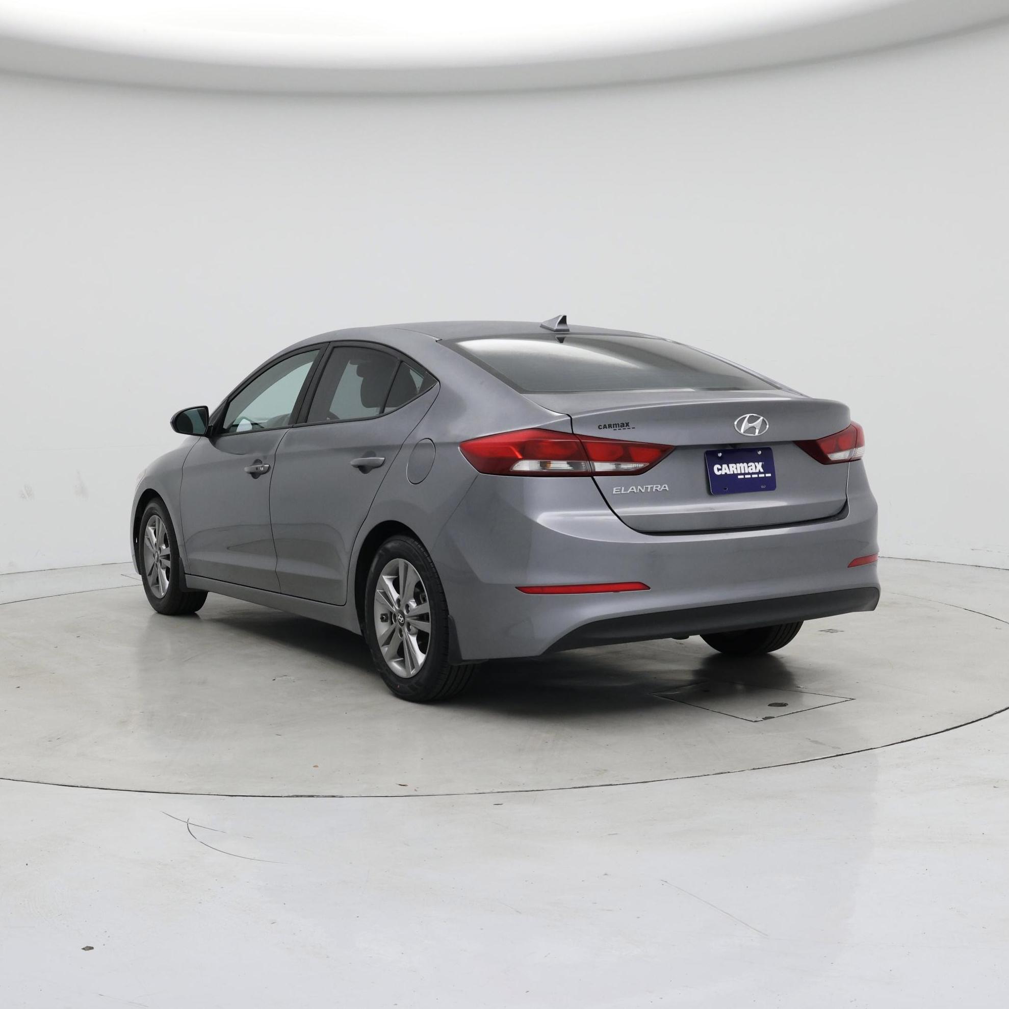 Thumbnail: 2018 Hyundai Elantra - 2