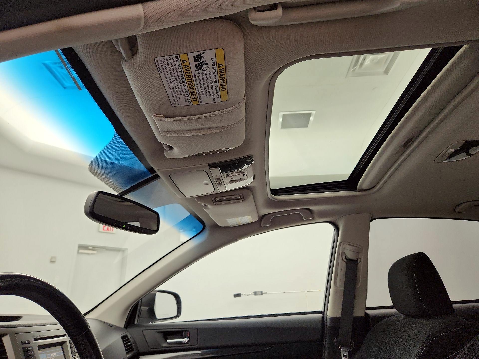 Thumbnail: 2014 Subaru Legacy - 18