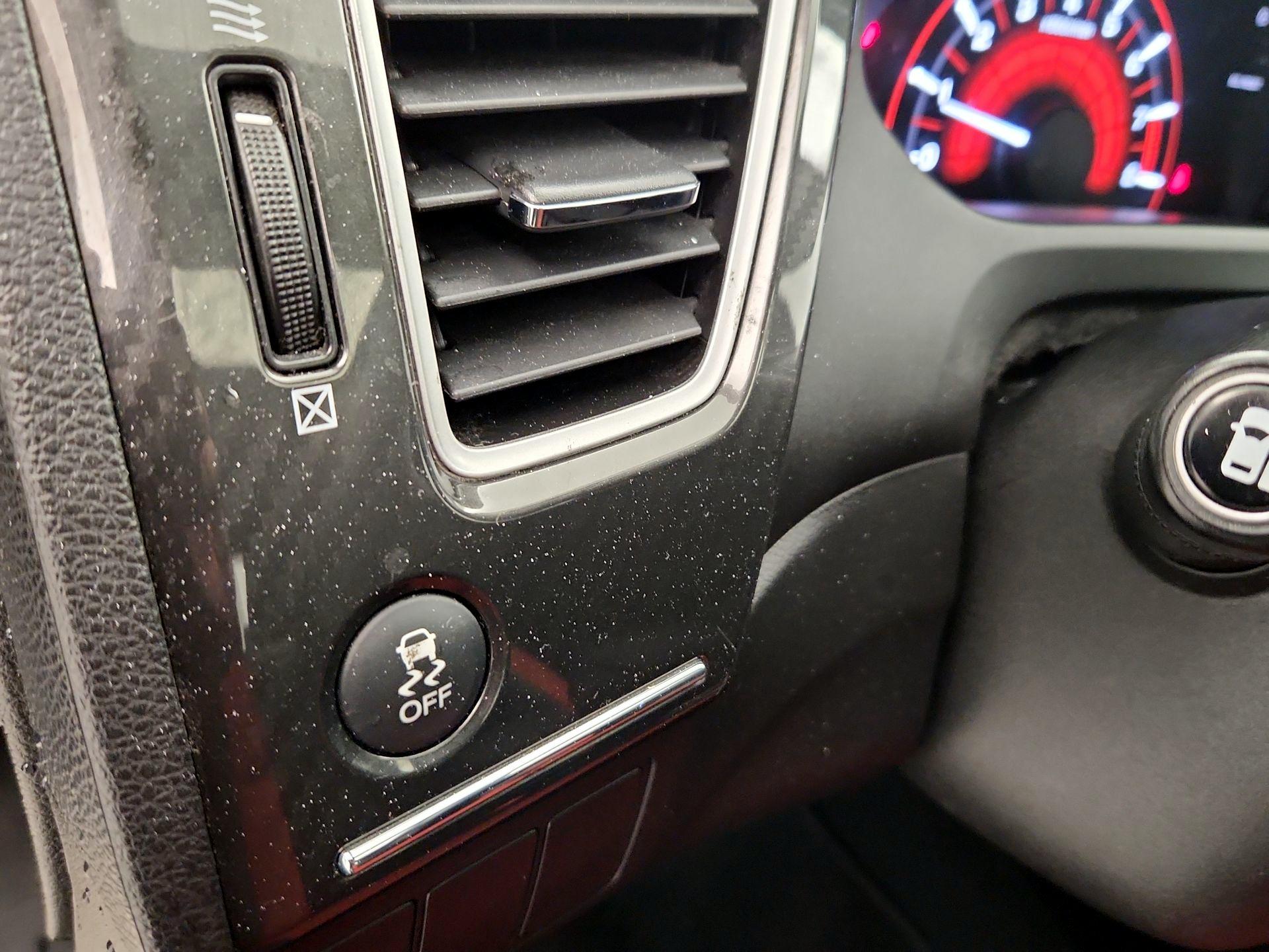 Thumbnail: 2015 Honda Civic - 13