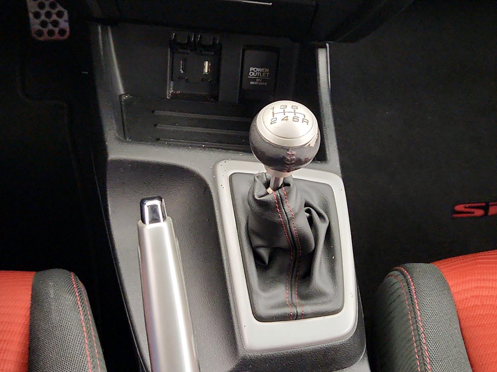 Thumbnail: 2015 Honda Civic - 17