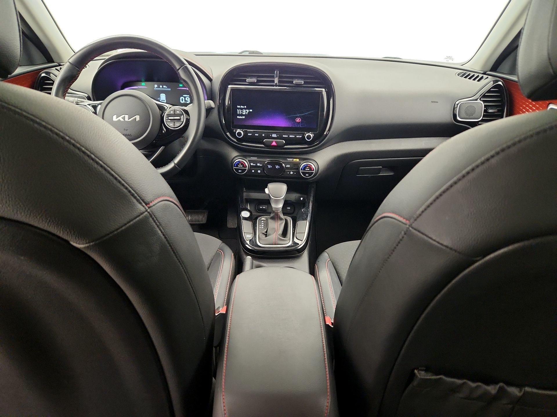 Thumbnail: 2023 Kia Soul - 9