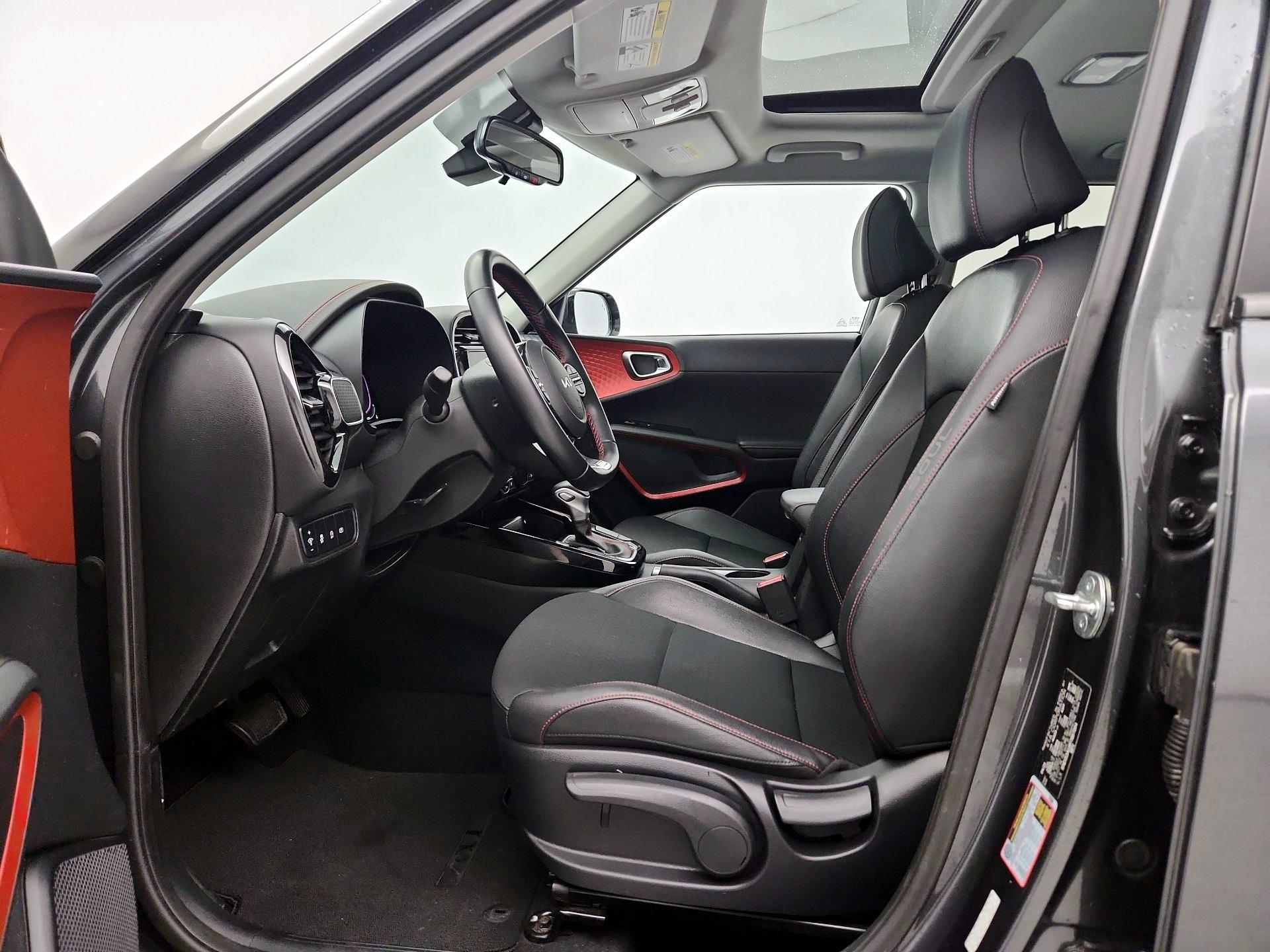 Thumbnail: 2023 Kia Soul - 11