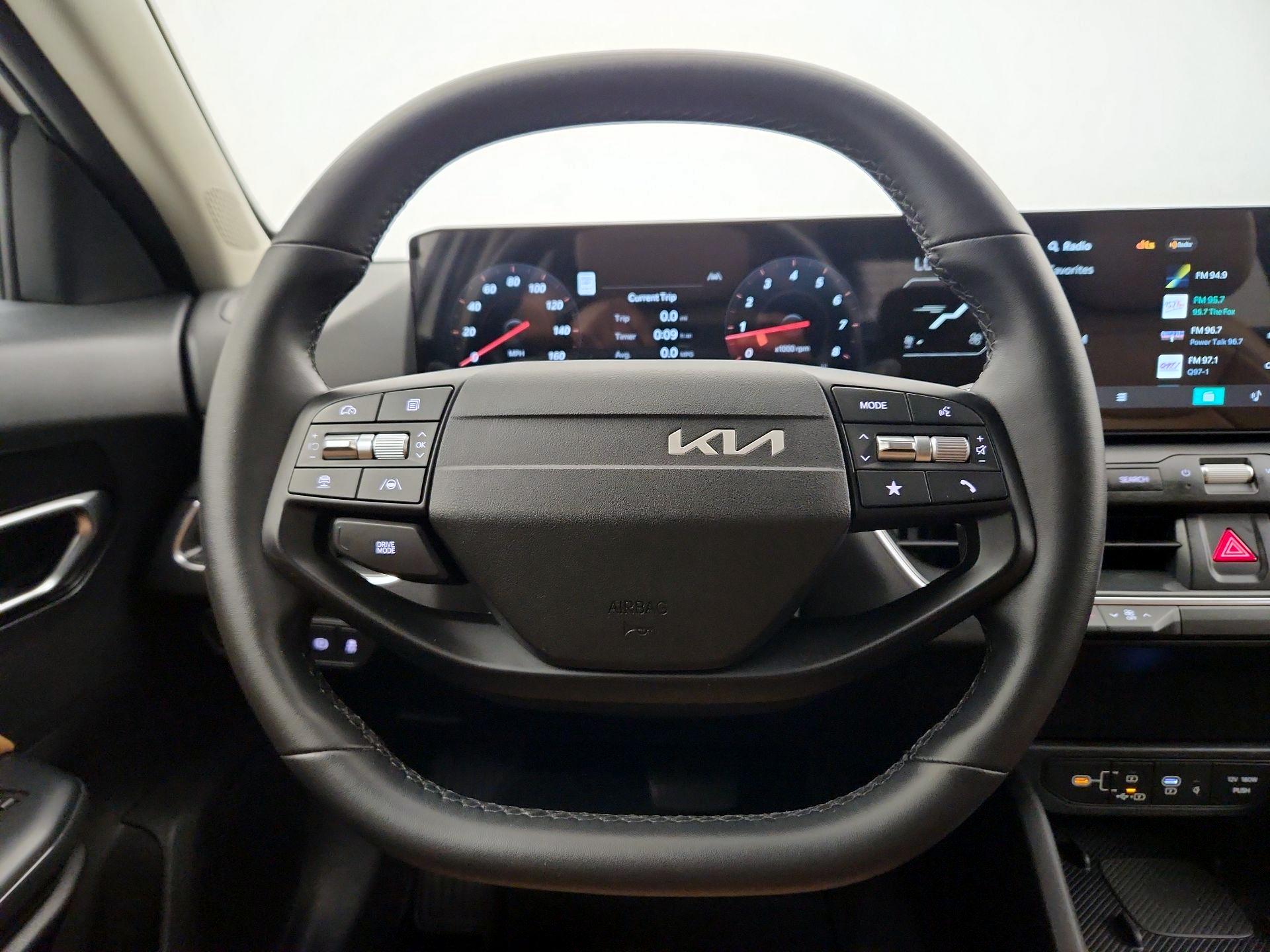 Thumbnail: 2025 Kia K4 - 10