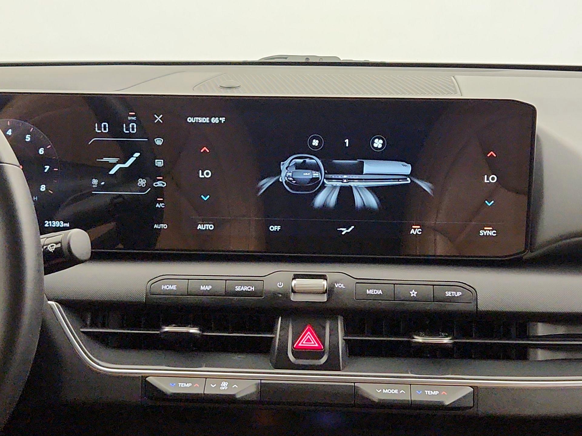 Thumbnail: 2025 Kia K4 - 16