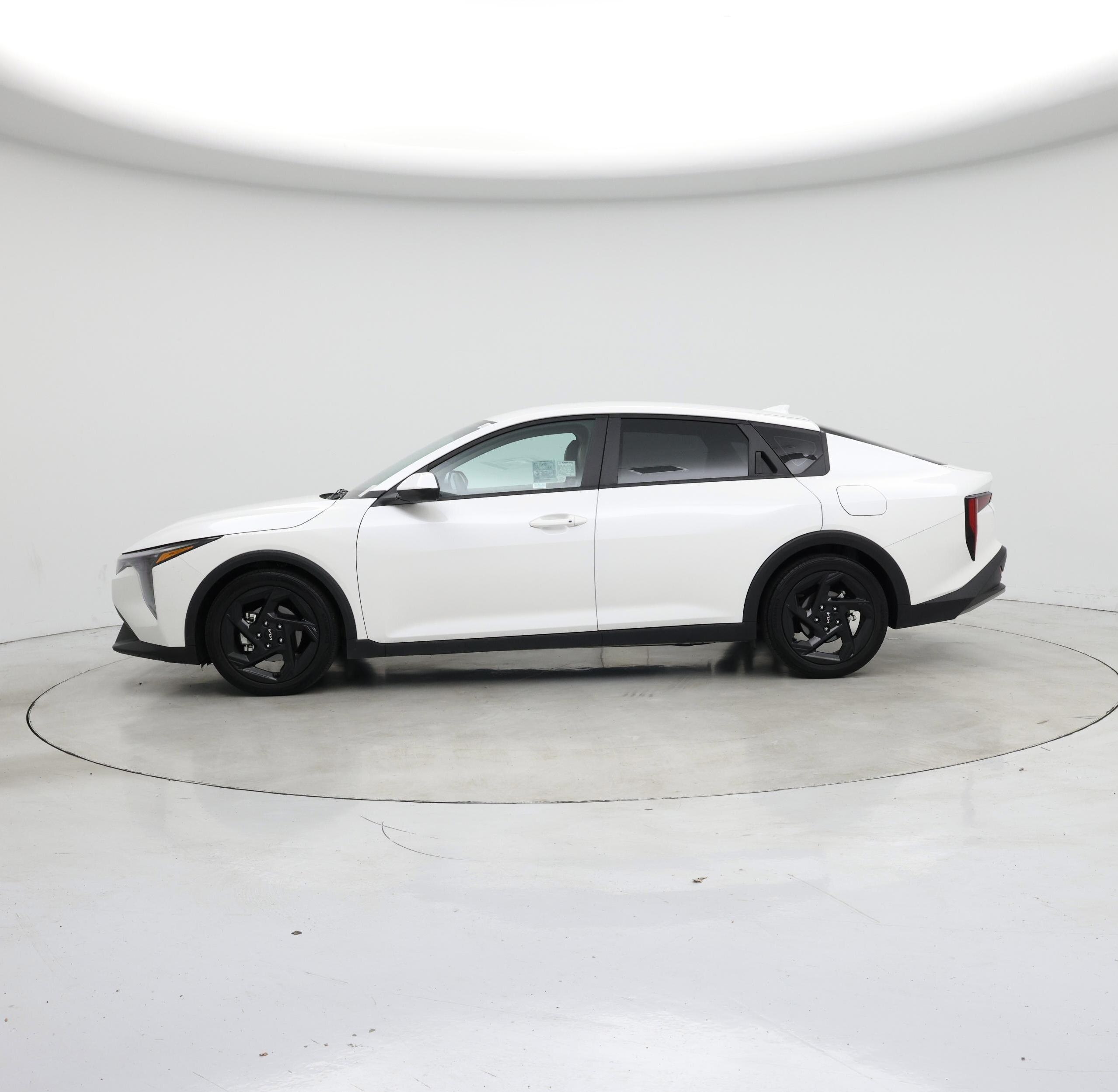 Thumbnail: 2025 Kia K4 - 3