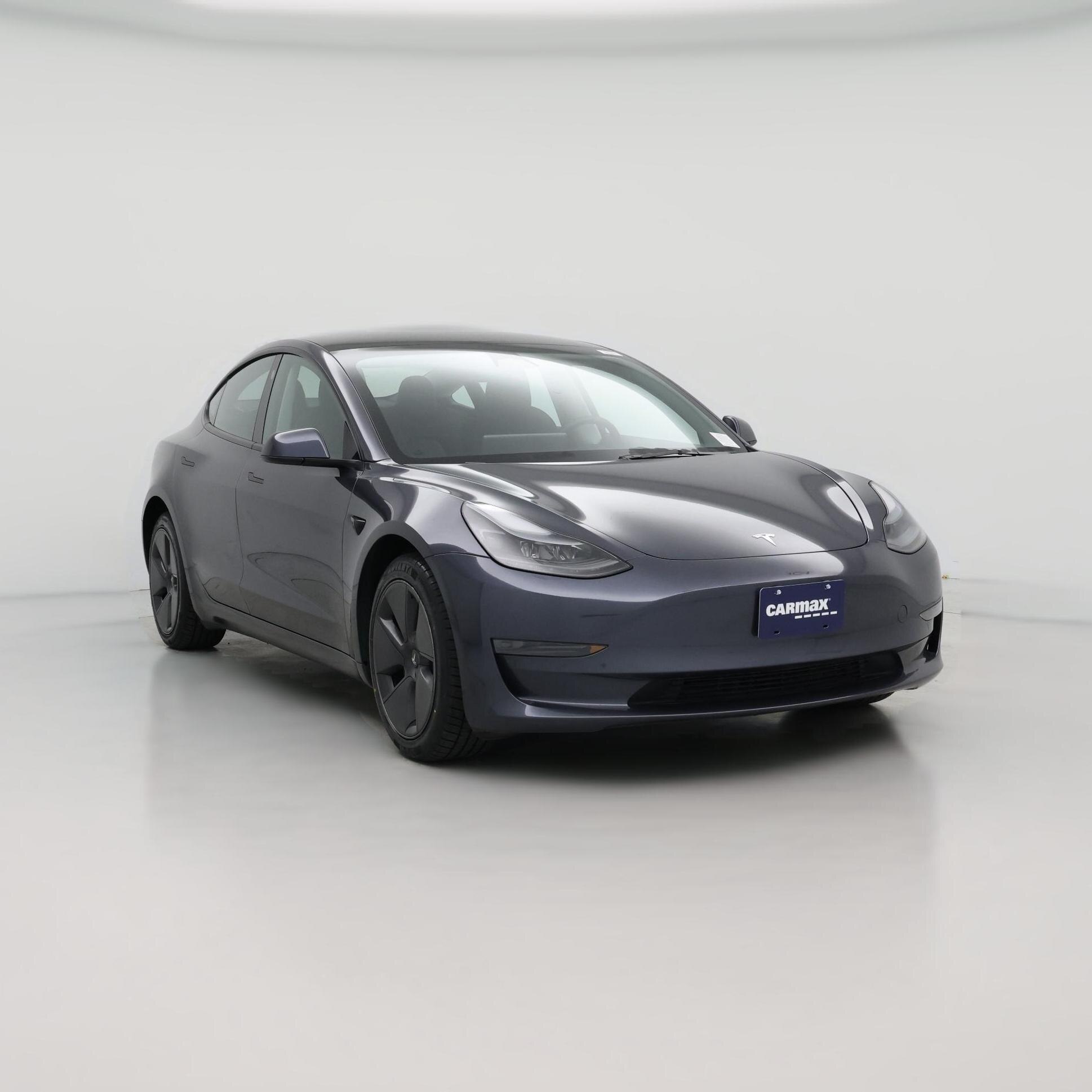 Thumbnail: 2023 Tesla Model 3 - 1