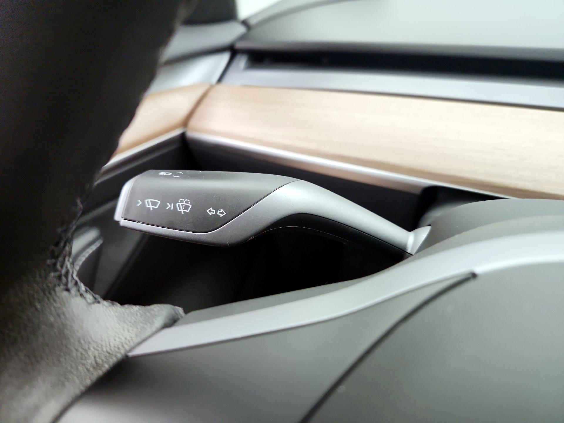 Thumbnail: 2023 Tesla Model 3 - 13