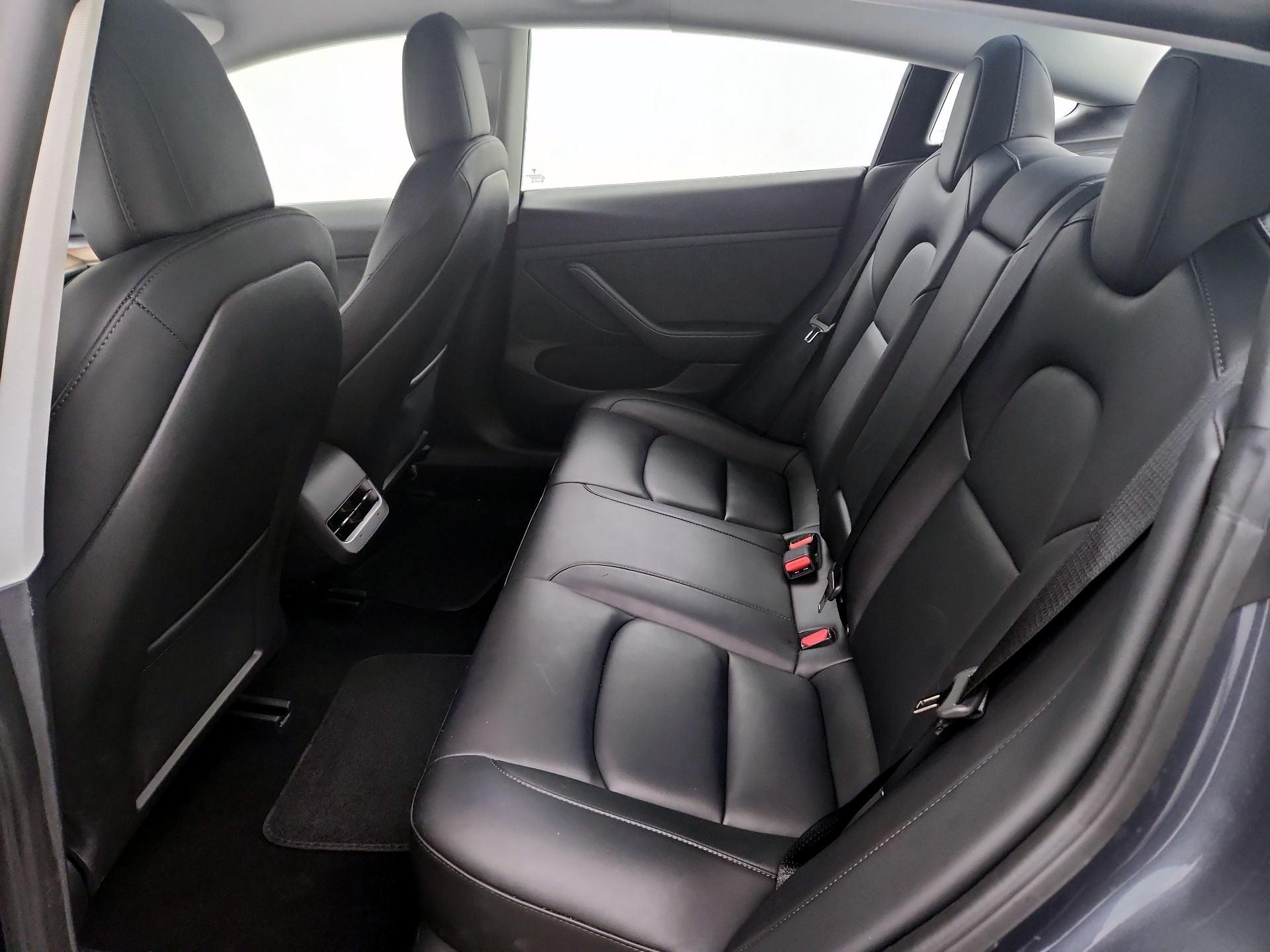 Thumbnail: 2023 Tesla Model 3 - 20