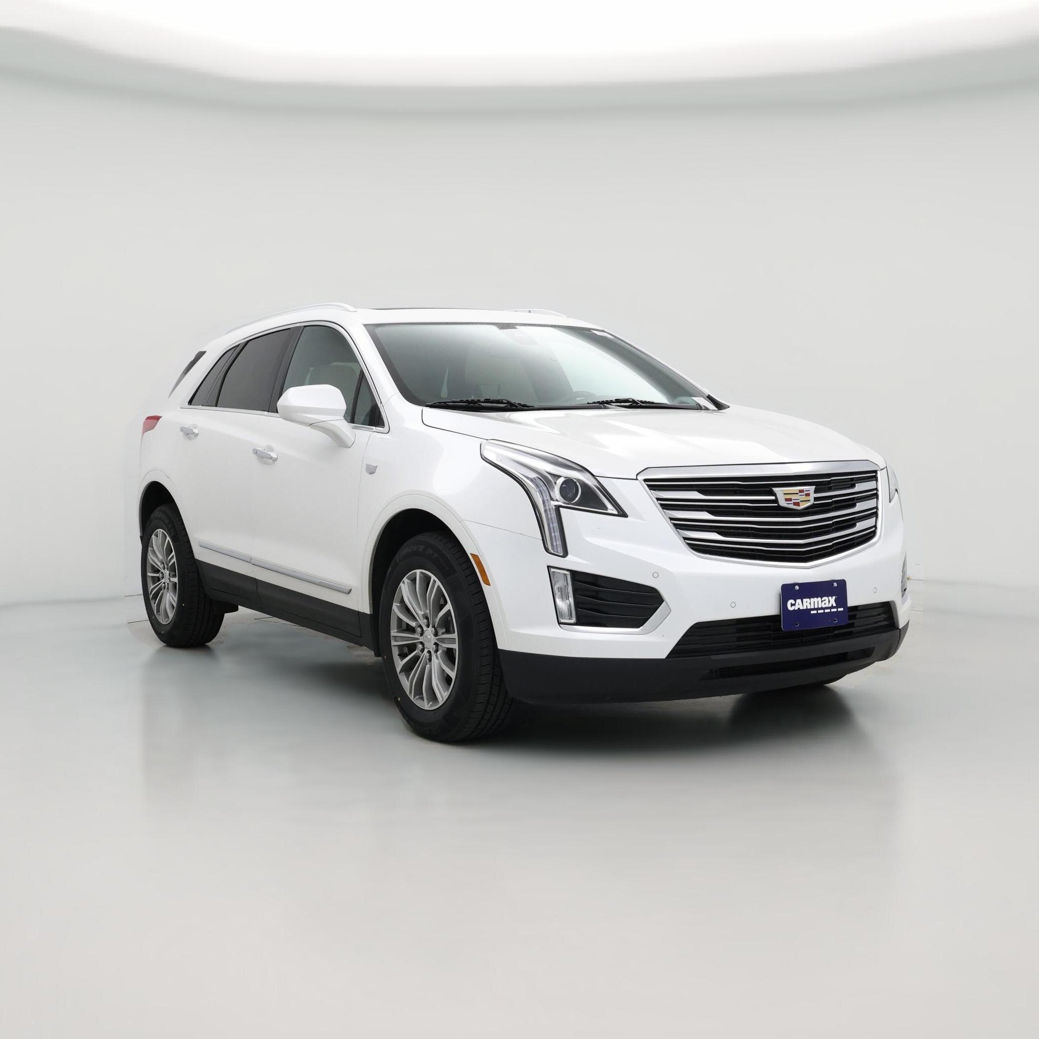 Thumbnail: 2017 Cadillac XT5 - 1