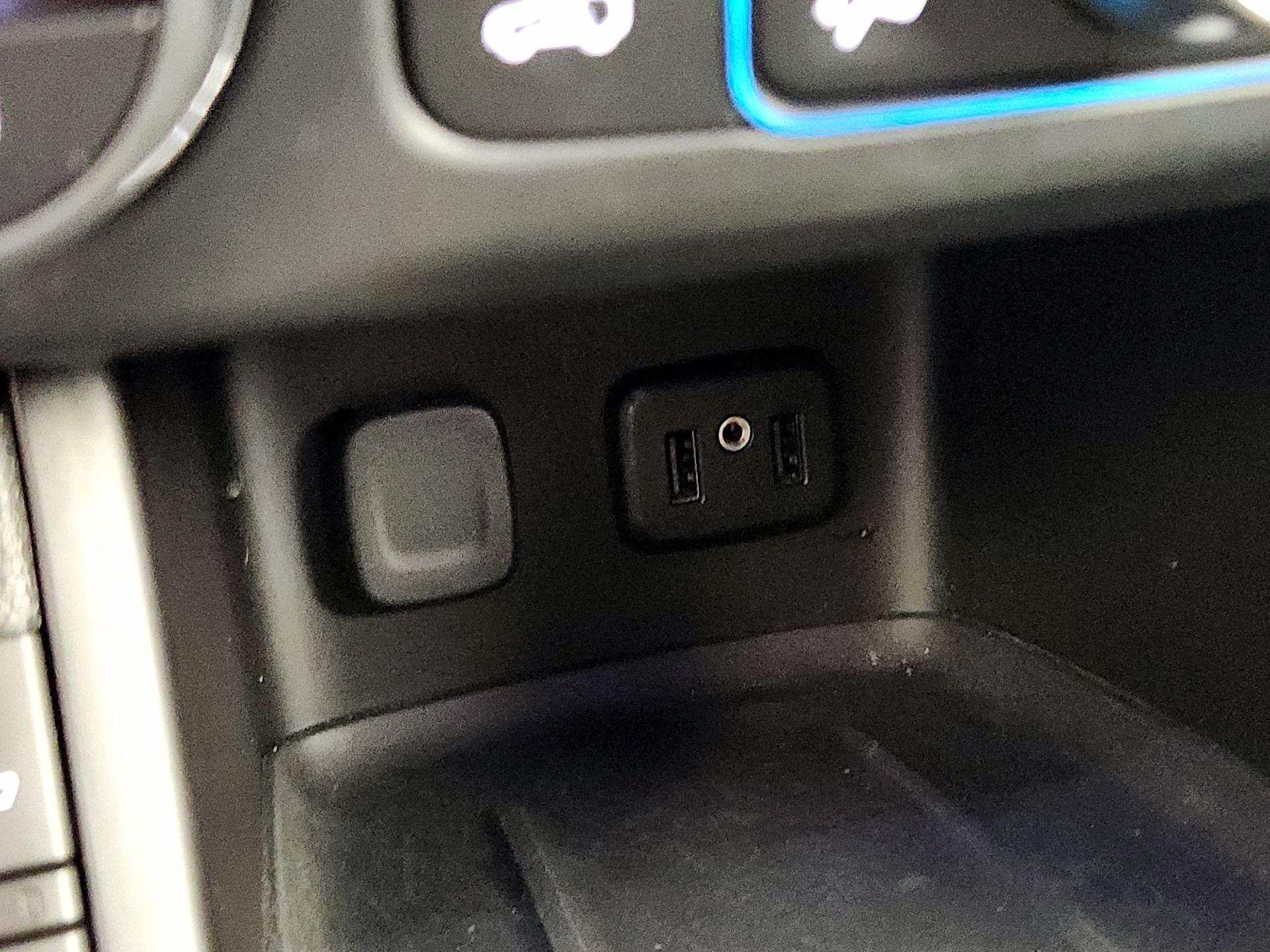 Thumbnail: 2019 GMC Acadia - 19