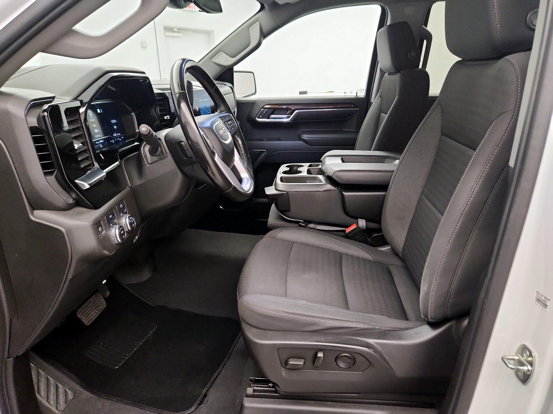 Thumbnail: 2023 GMC Sierra 1500 - 11