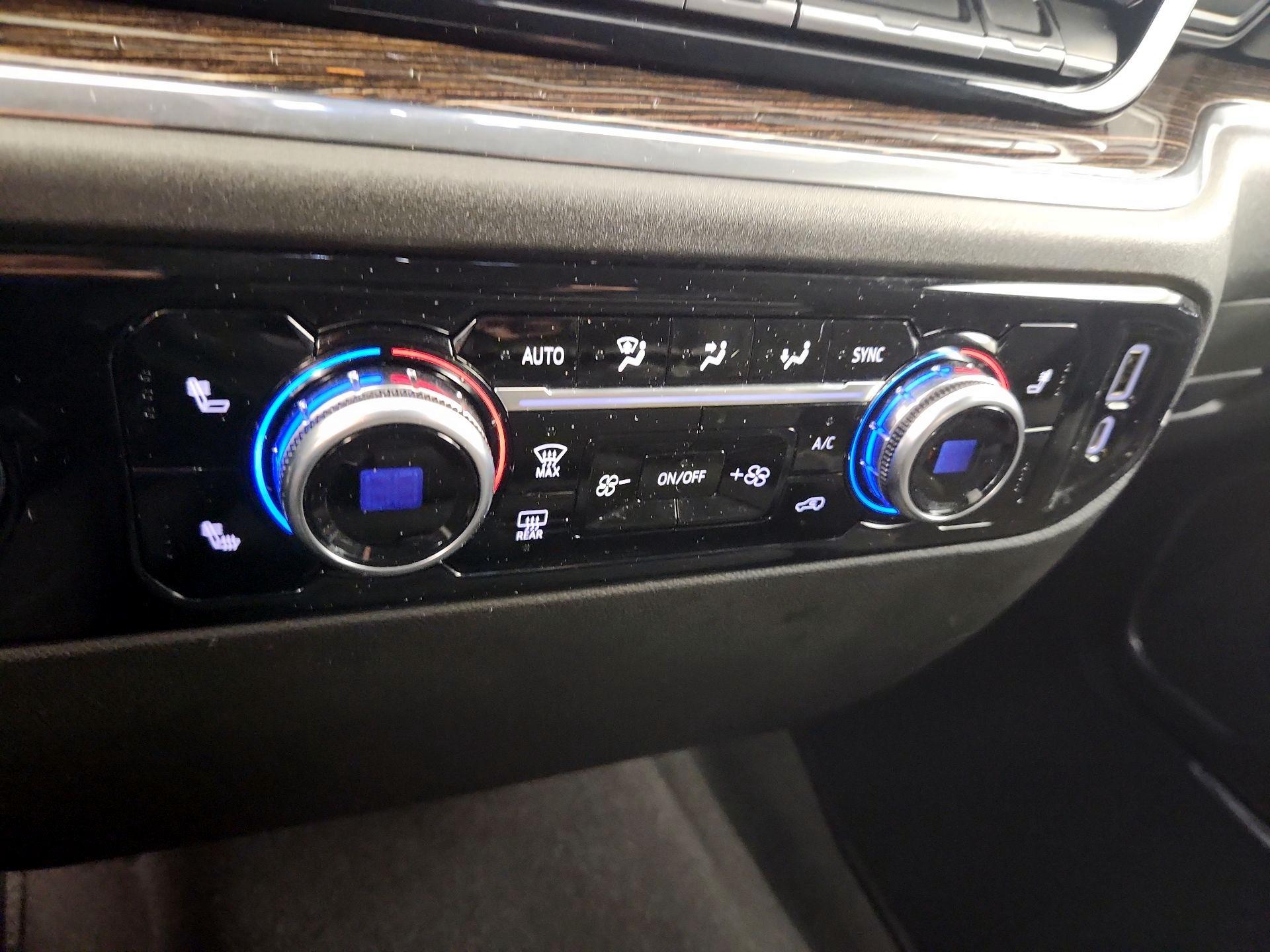 Thumbnail: 2023 GMC Sierra 1500 - 17