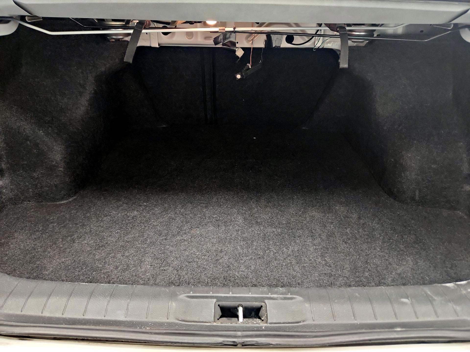 Thumbnail: 2014 Nissan Altima - 19