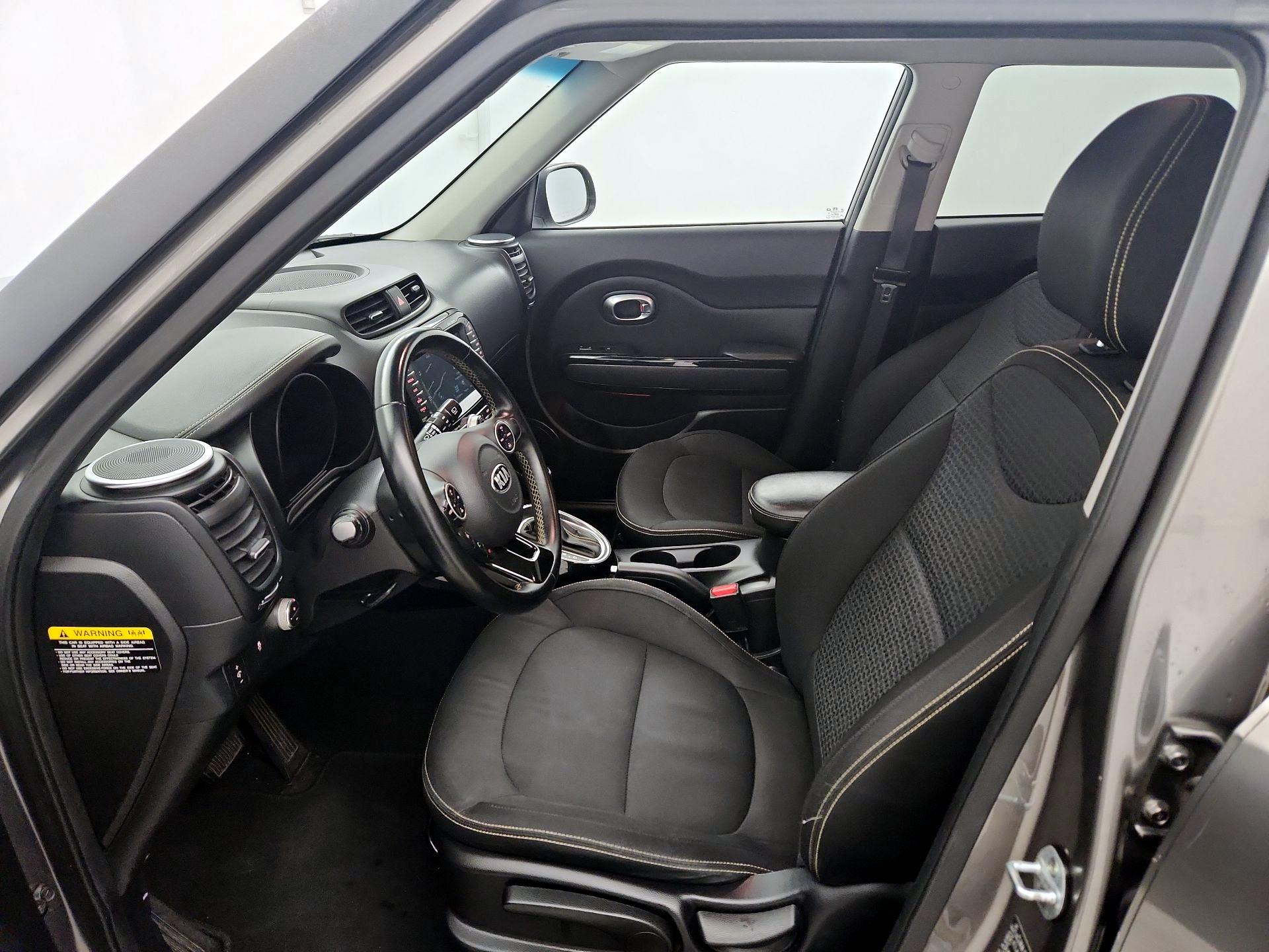 Thumbnail: 2016 Kia Soul - 11