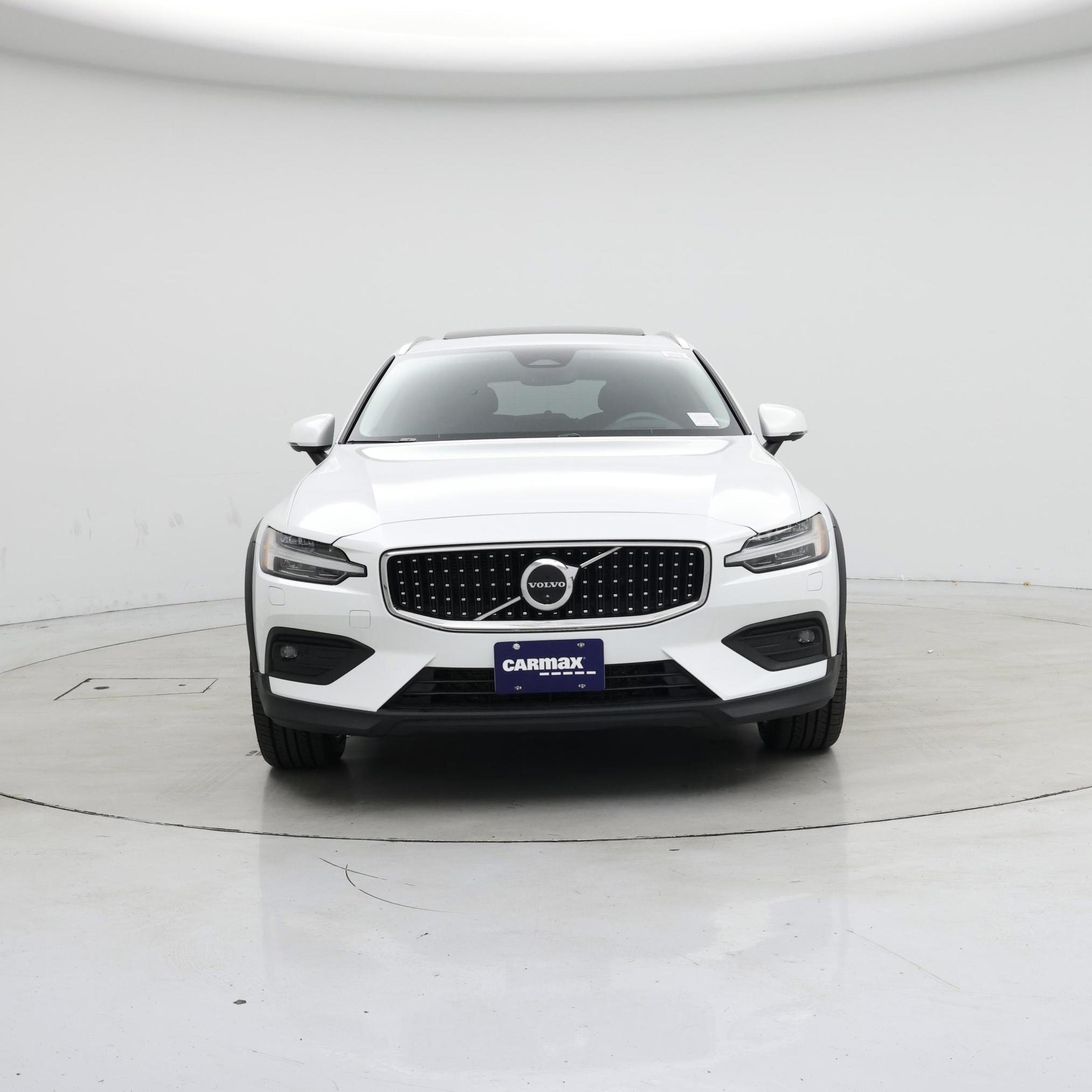Thumbnail: 2023 Volvo S60 - 5