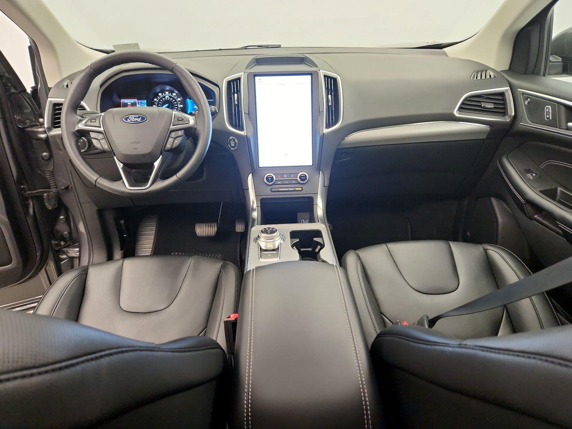 Thumbnail: 2022 Ford Edge - 9