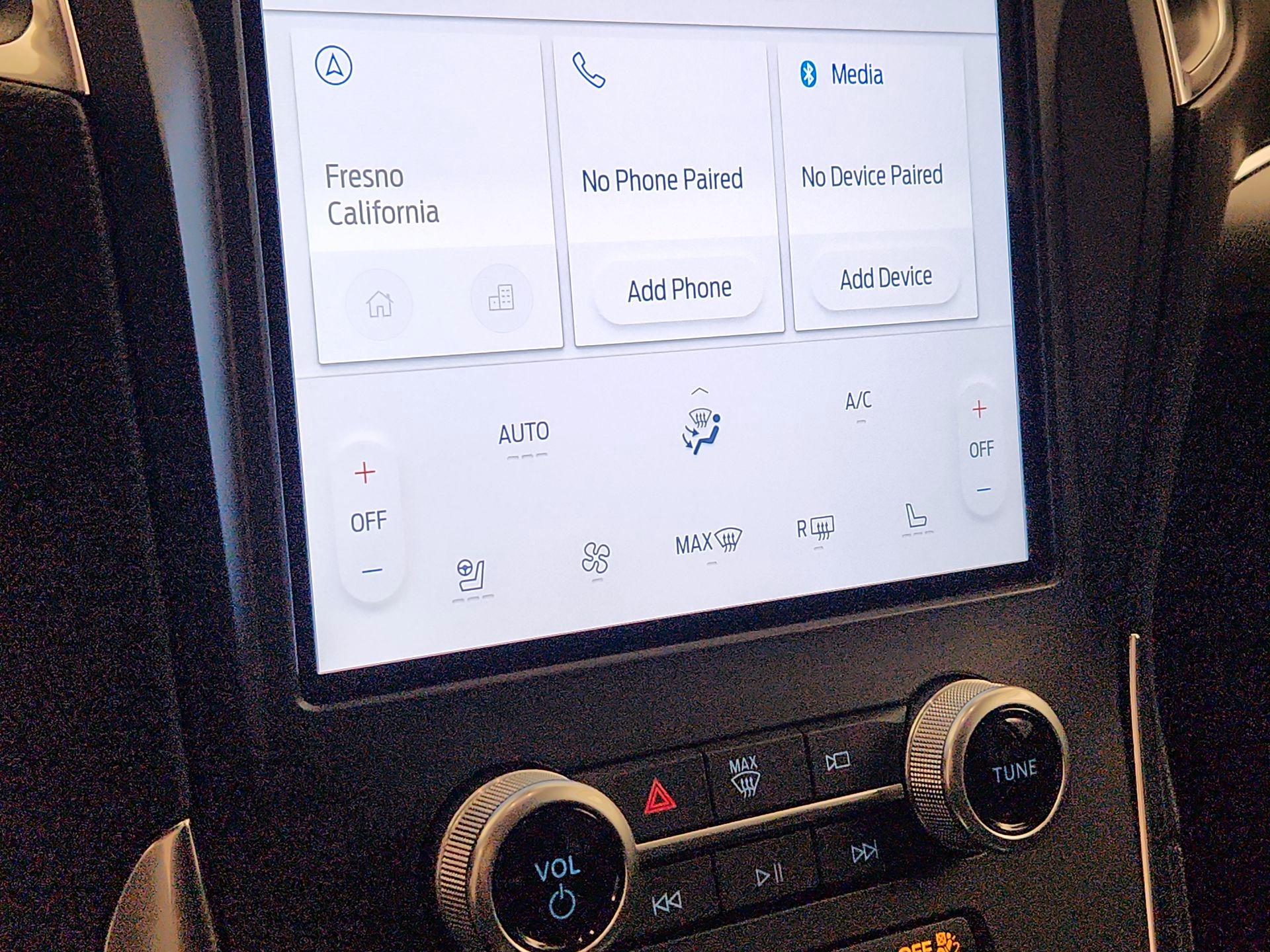 Thumbnail: 2022 Ford Edge - 17