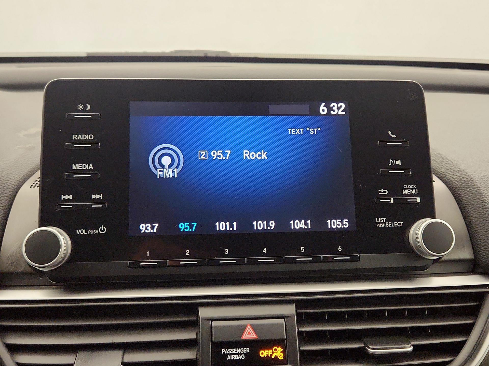 Thumbnail: 2018 Honda Accord - 15