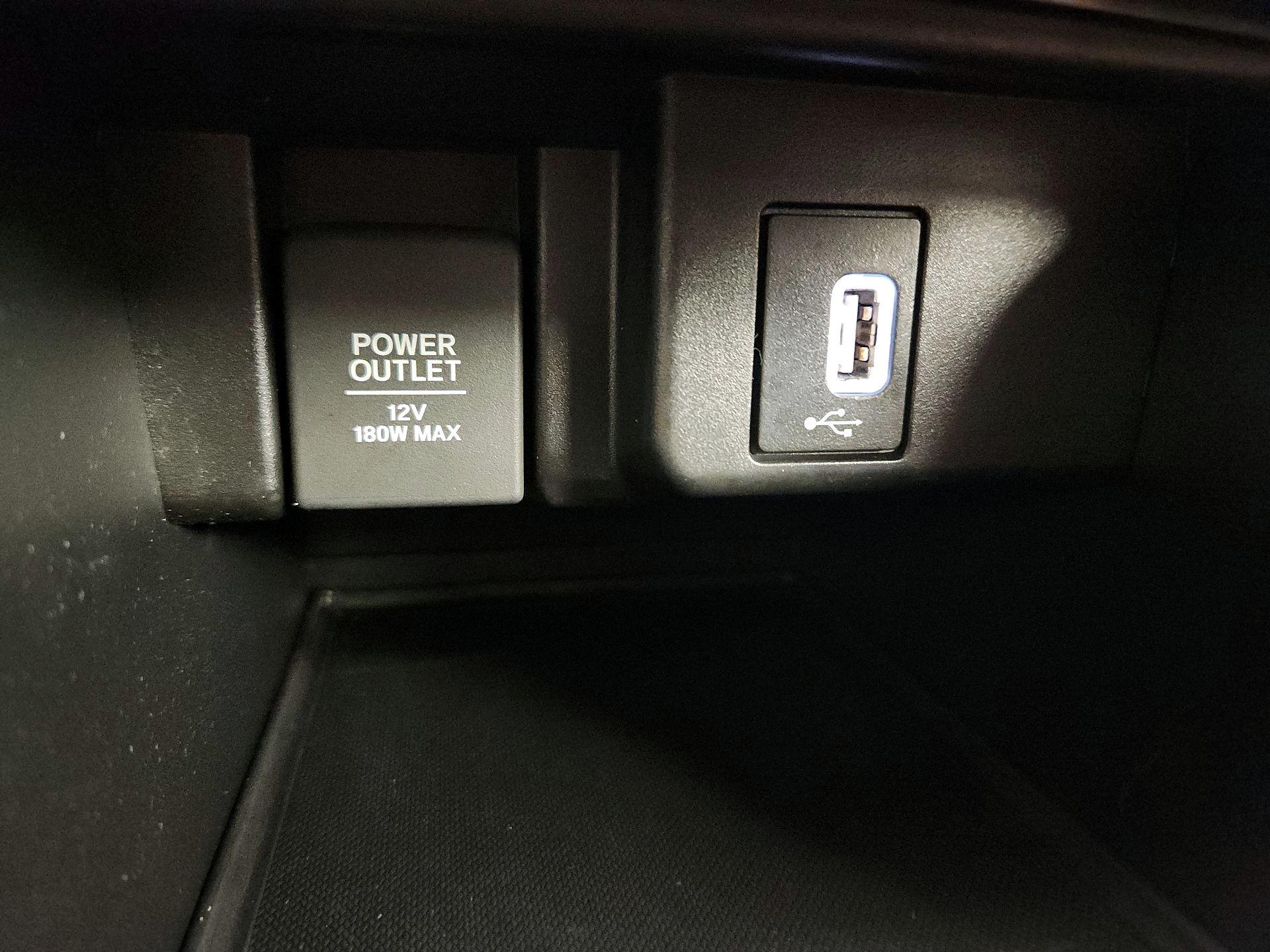 Thumbnail: 2018 Honda Accord - 18