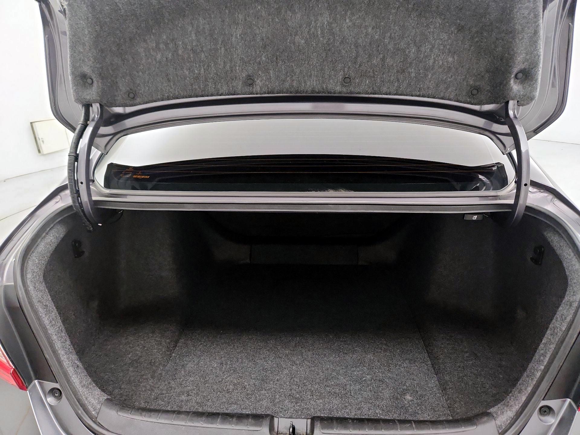 Thumbnail: 2018 Honda Accord - 20