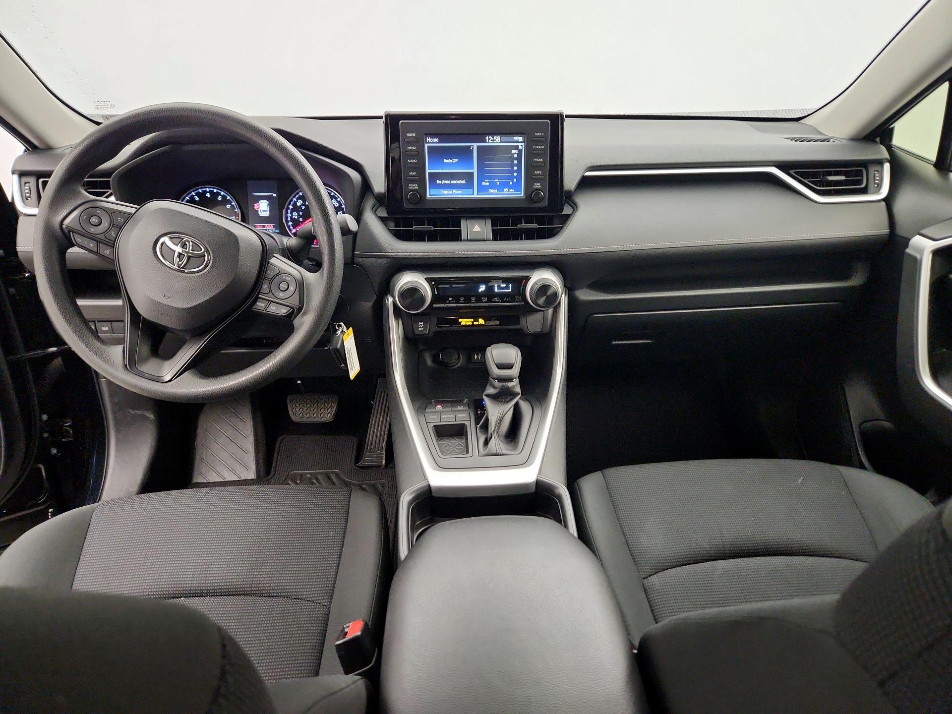 Thumbnail: 2019 Toyota RAV4 - 9