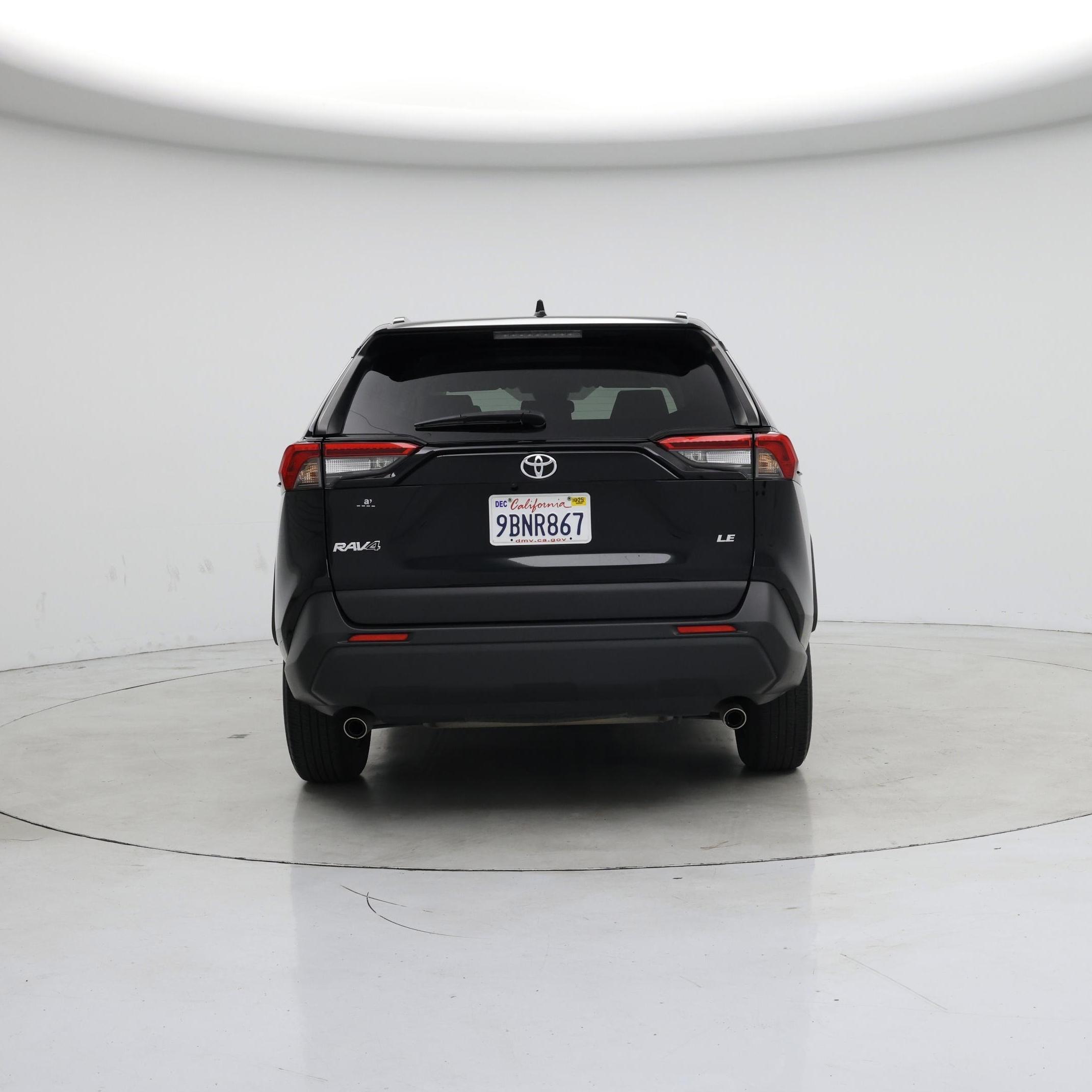 Thumbnail: 2019 Toyota RAV4 - 6