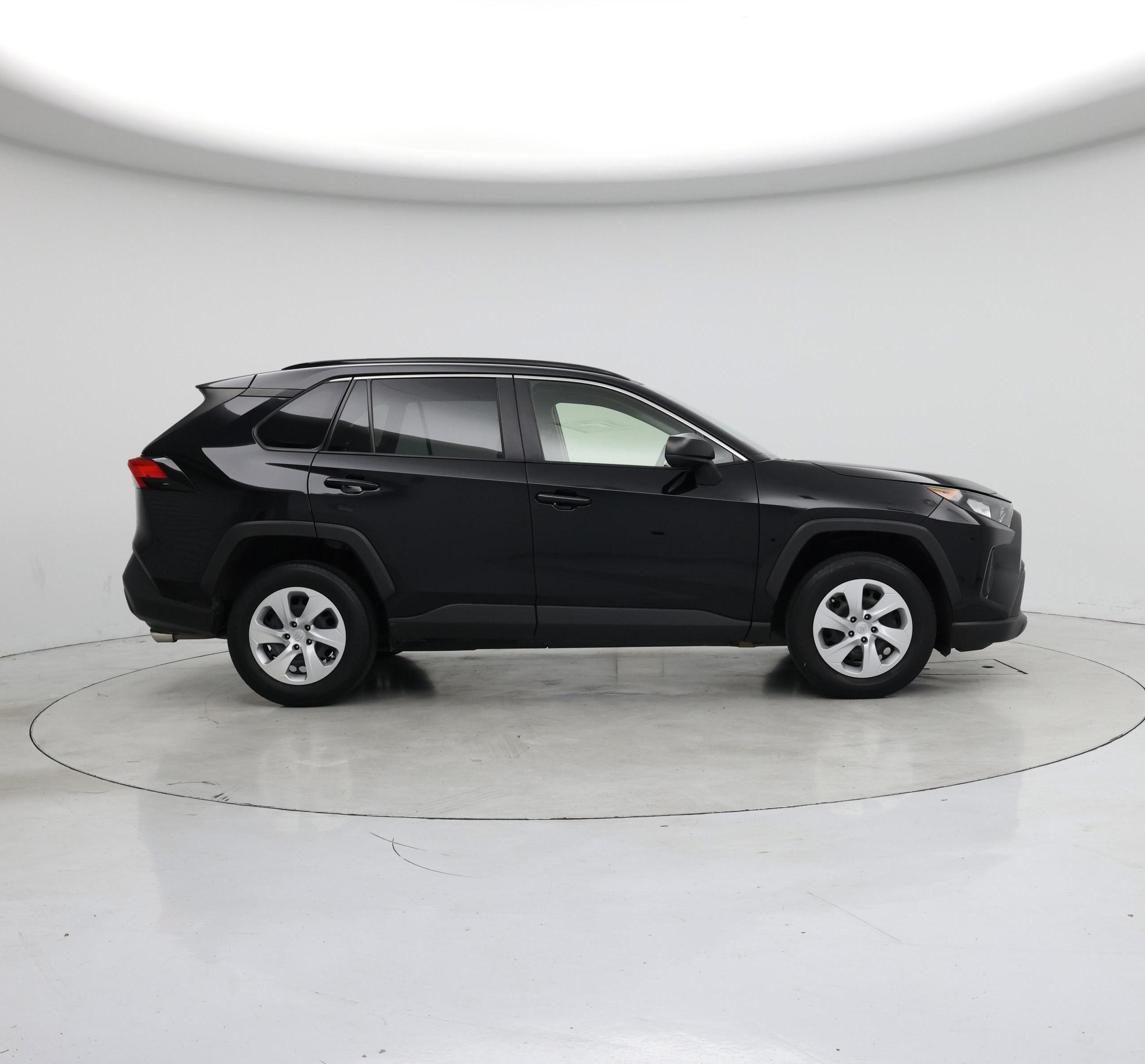 Thumbnail: 2019 Toyota RAV4 - 7