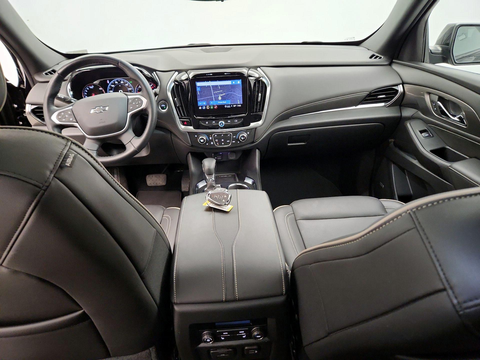 Thumbnail: 2023 Chevrolet Traverse - 9