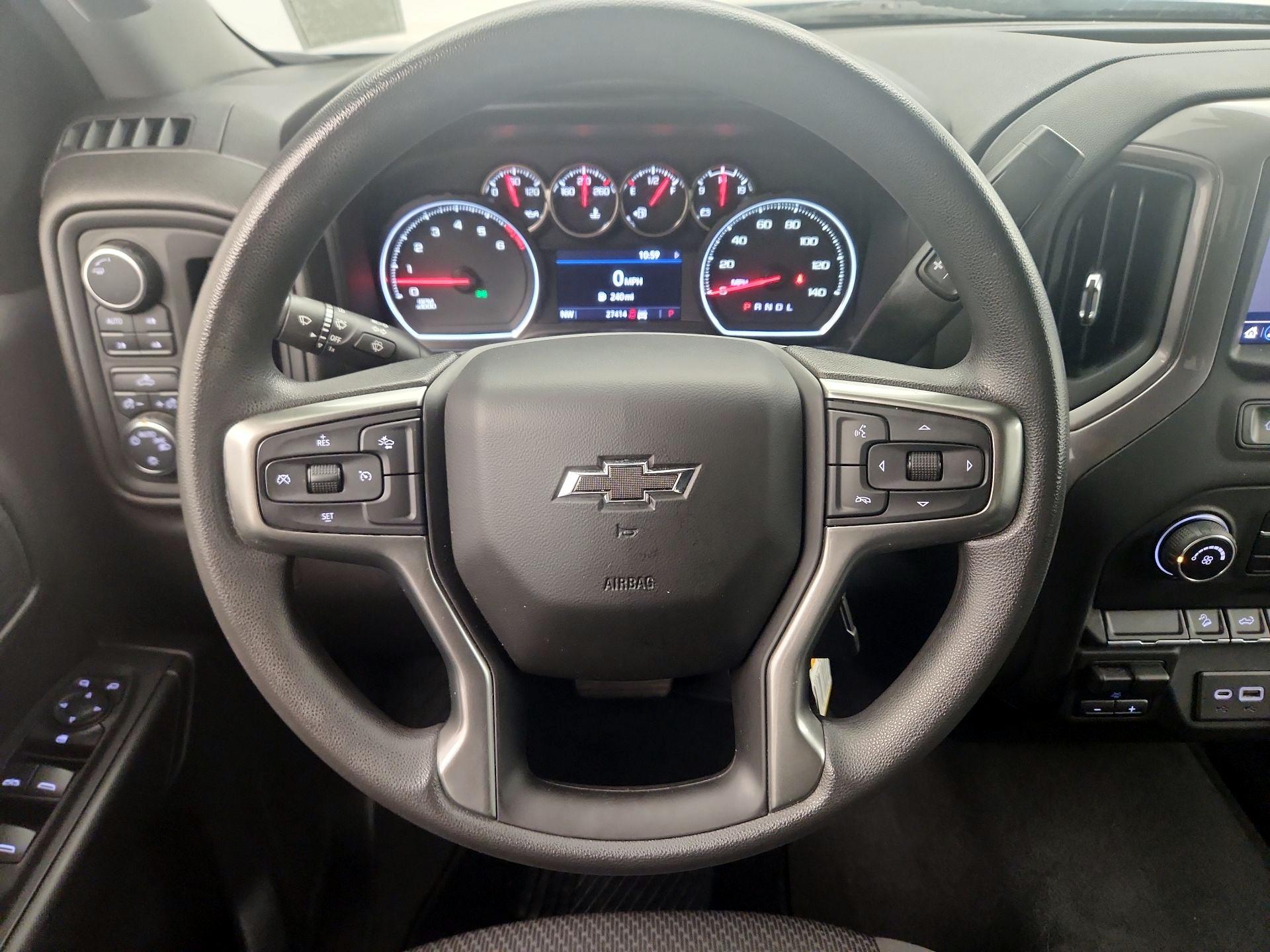 Thumbnail: 2021 Chevrolet Silverado 1500 - 10