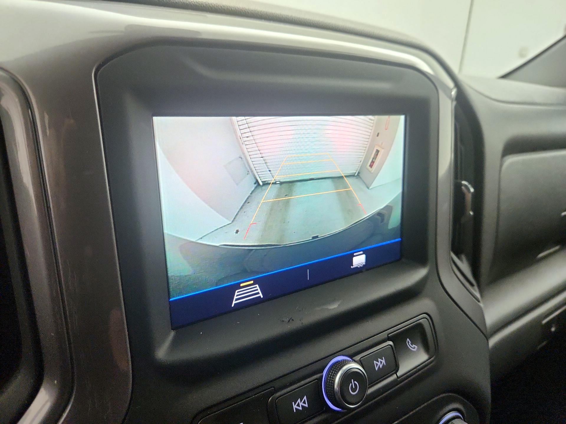 Thumbnail: 2021 Chevrolet Silverado 1500 - 14